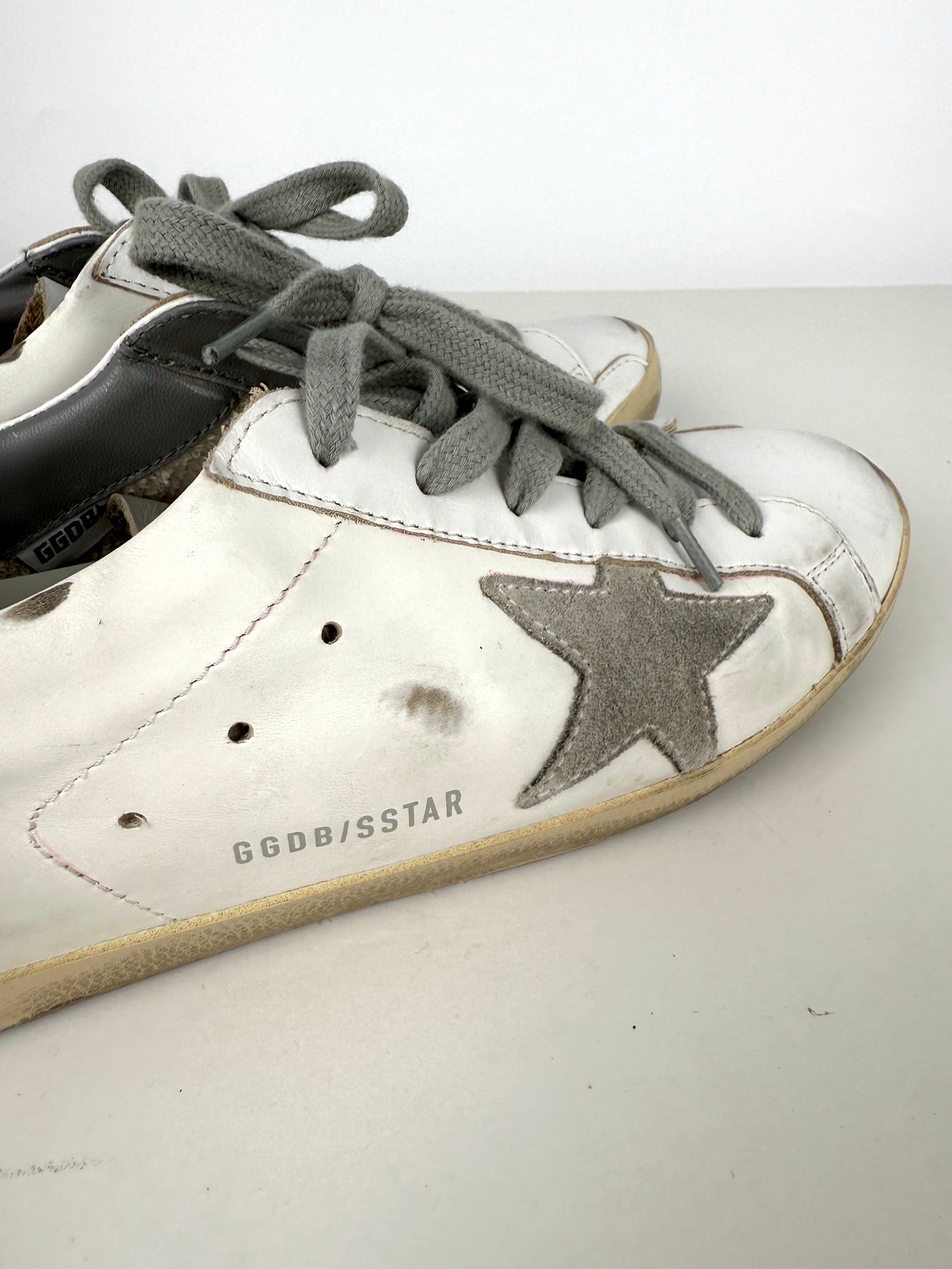 GOLDEN GOOSE Superstar White Silver Gray Sneakers 38, 8