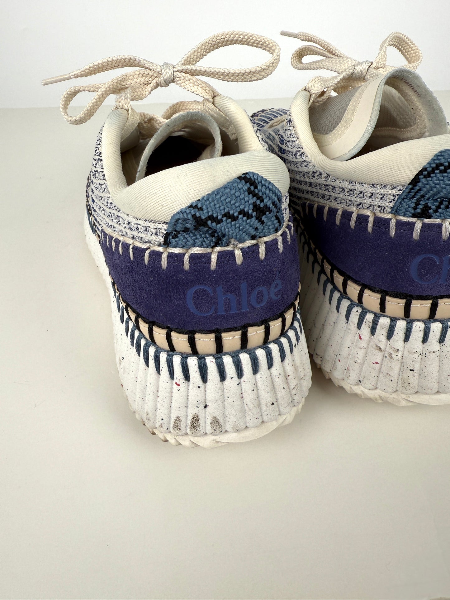CHLOE Nama Stitch Walking Beige Cosmic Blue Sneakers 38, 7.5