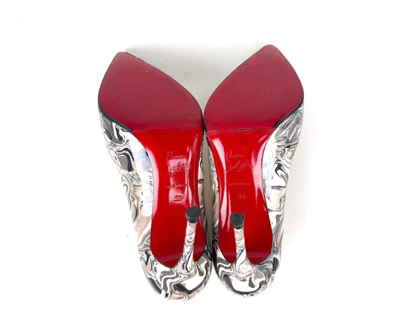 Christian Louboutin Pigalle Follies 100 Patent Leather Black Pointed Toe Heel Pumps 38, 7.5