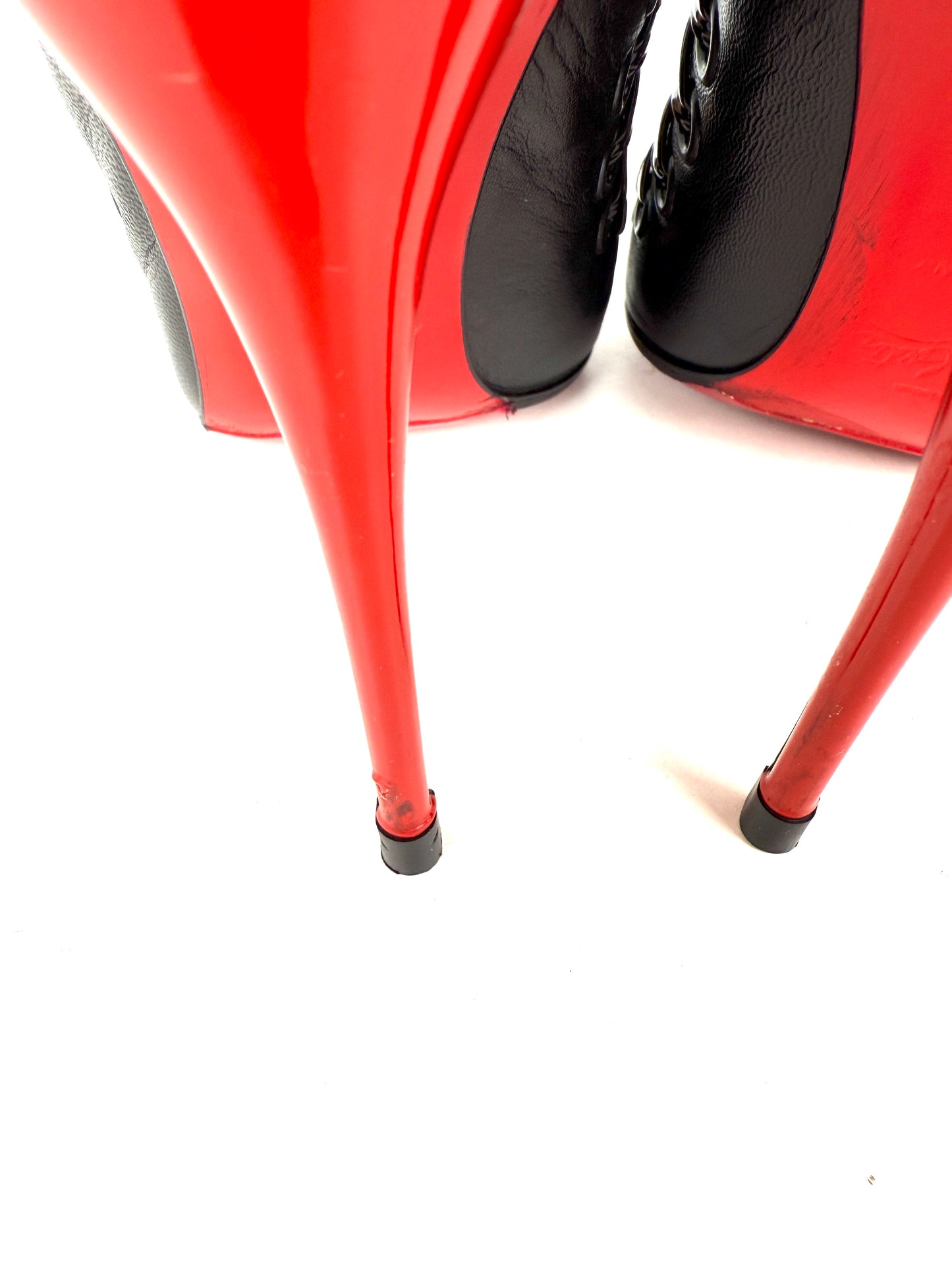 Christian Louboutin Ostri Sling 100  Leather Black Red Pointed Toe Slingbacks 38, 7.5
