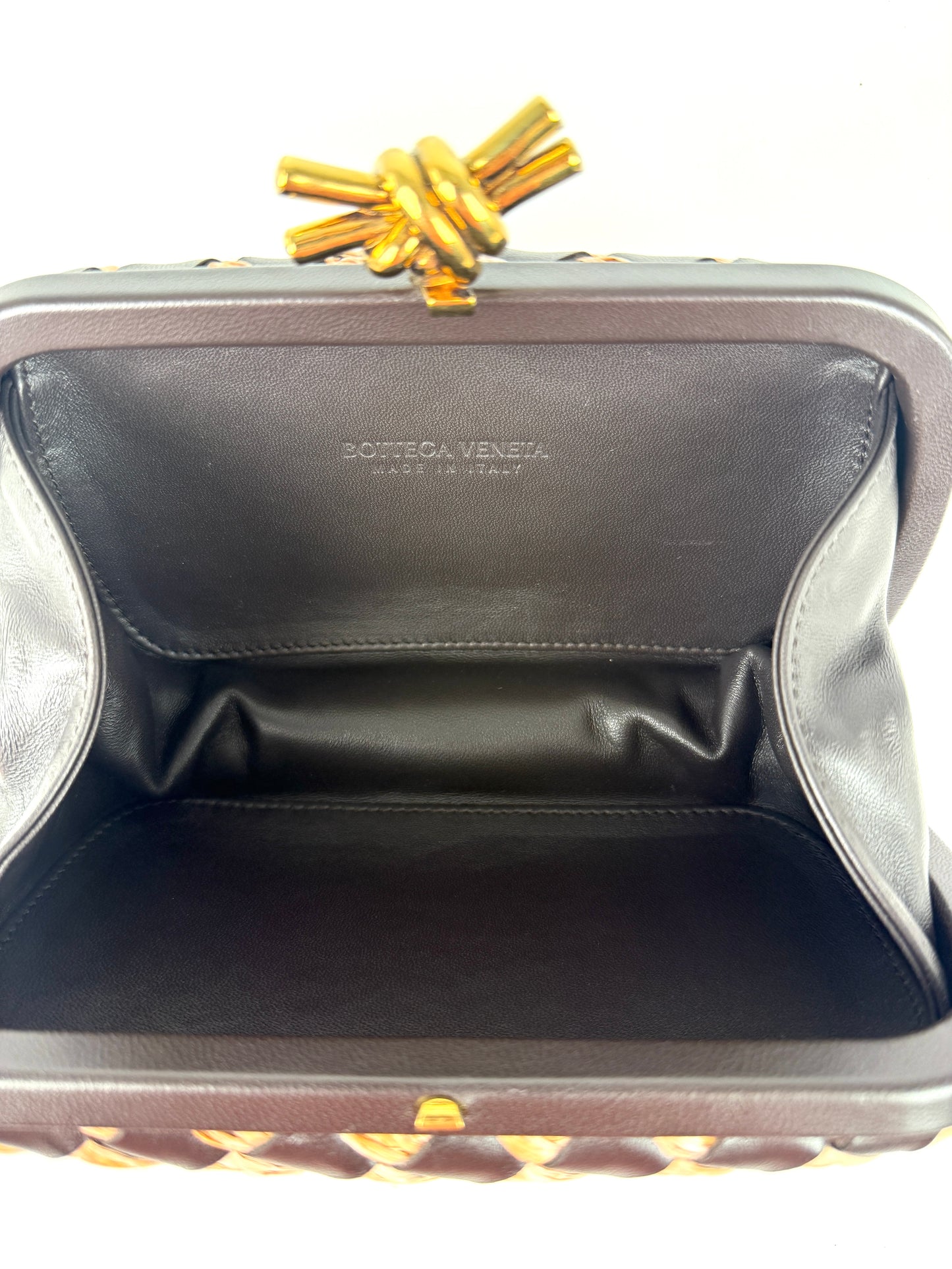 New Bottega Veneta Knot Minaudière Woven Intrecciato Straw Raffia Leather Clutch Bag