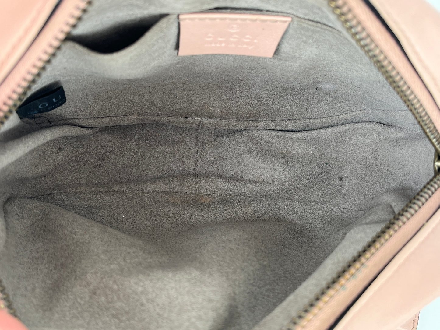 GUCCI Mini Camera Marmont Porcelain Rose Pink Crossbody Shoulder Bag
