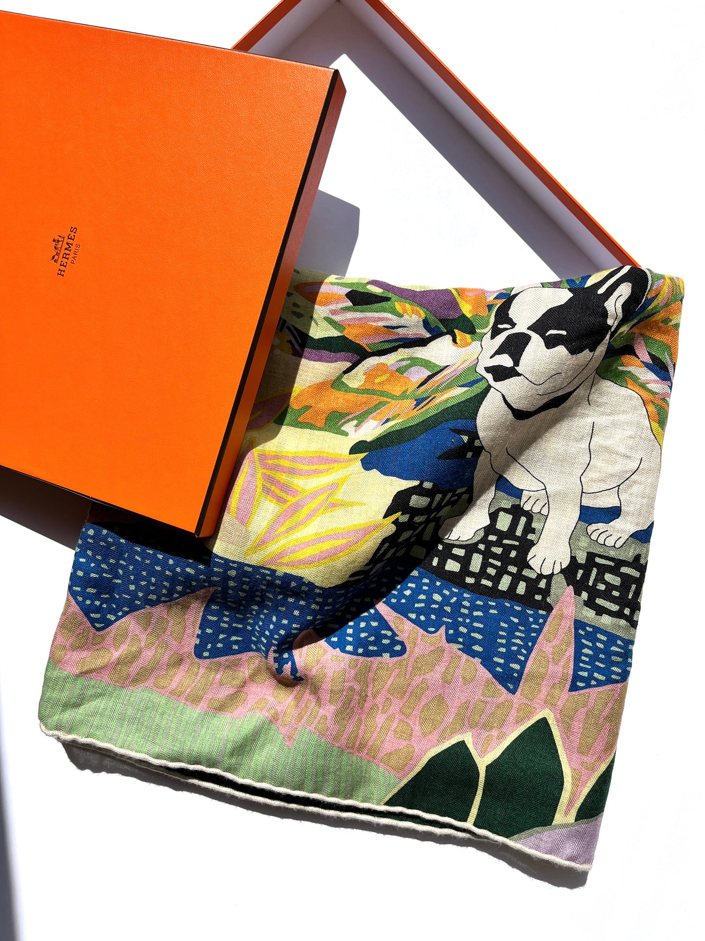 HERMES En Liberte Beige Vert Arnica Cashmere 140 Shawl Scarf