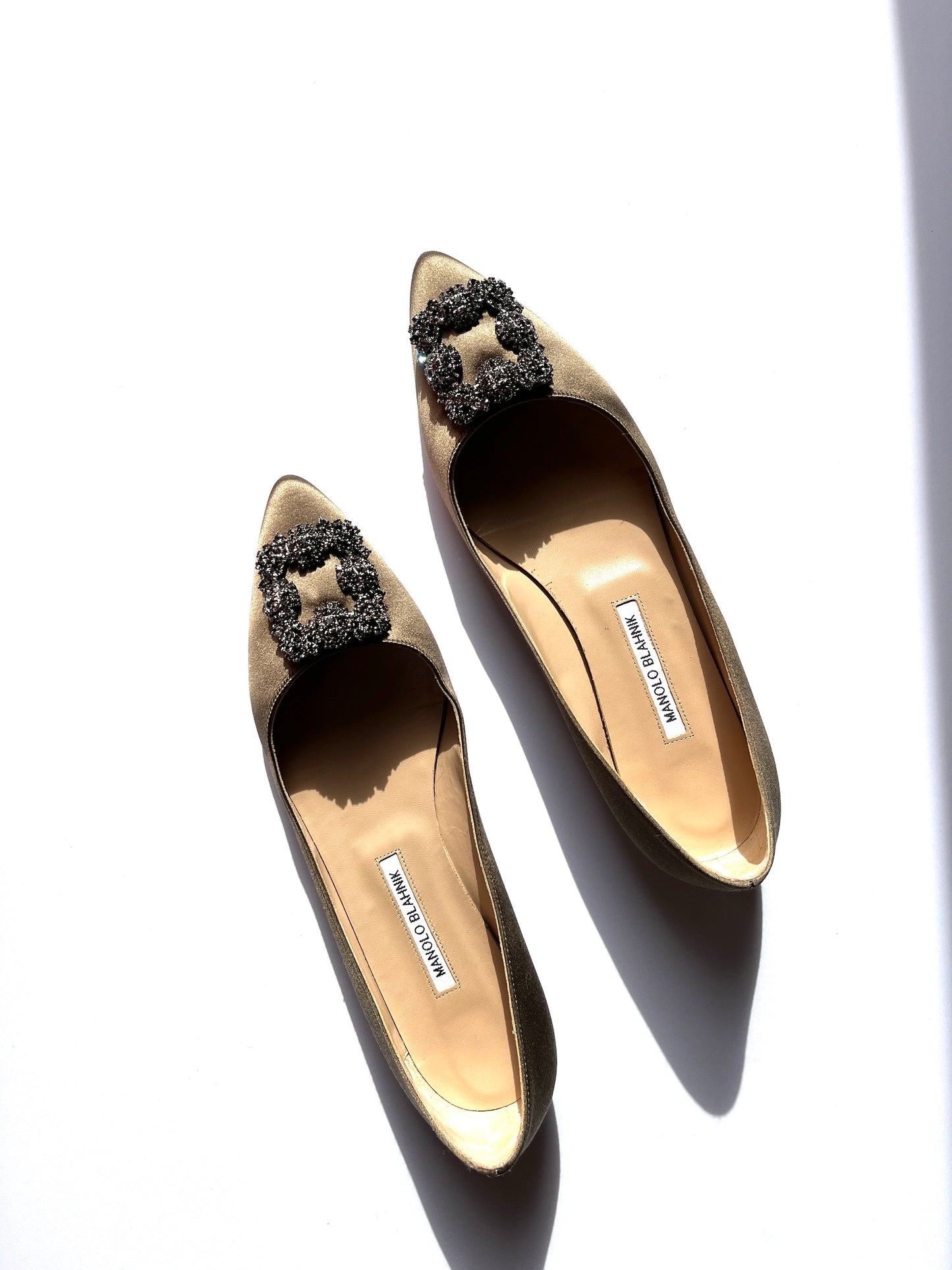 Manolo Blahnik Satin Hangisi Jewel Buckle Flat Shoes 41 10.5