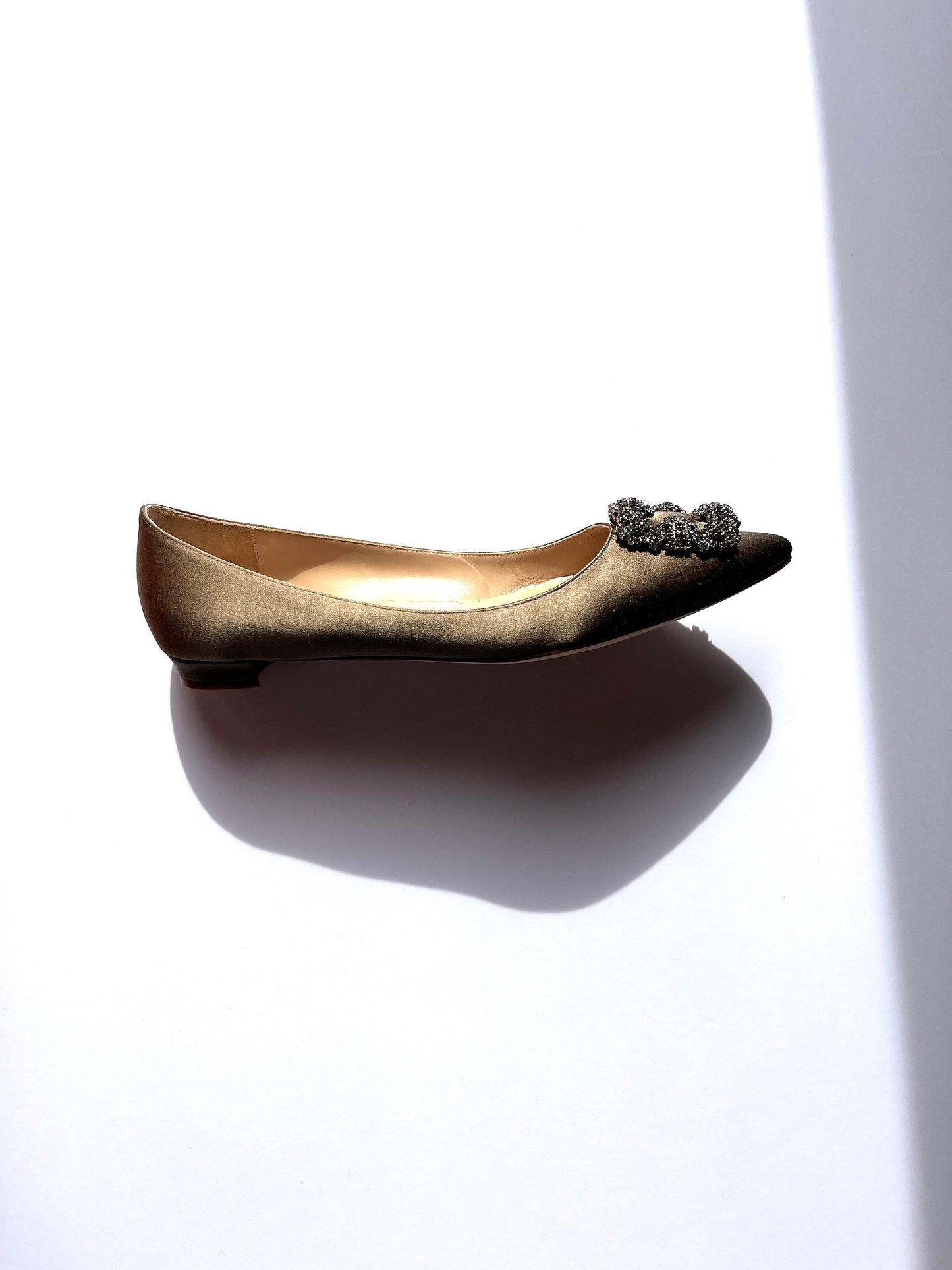 Manolo Blahnik Satin Hangisi Jewel Buckle Flat Shoes 41 10.5