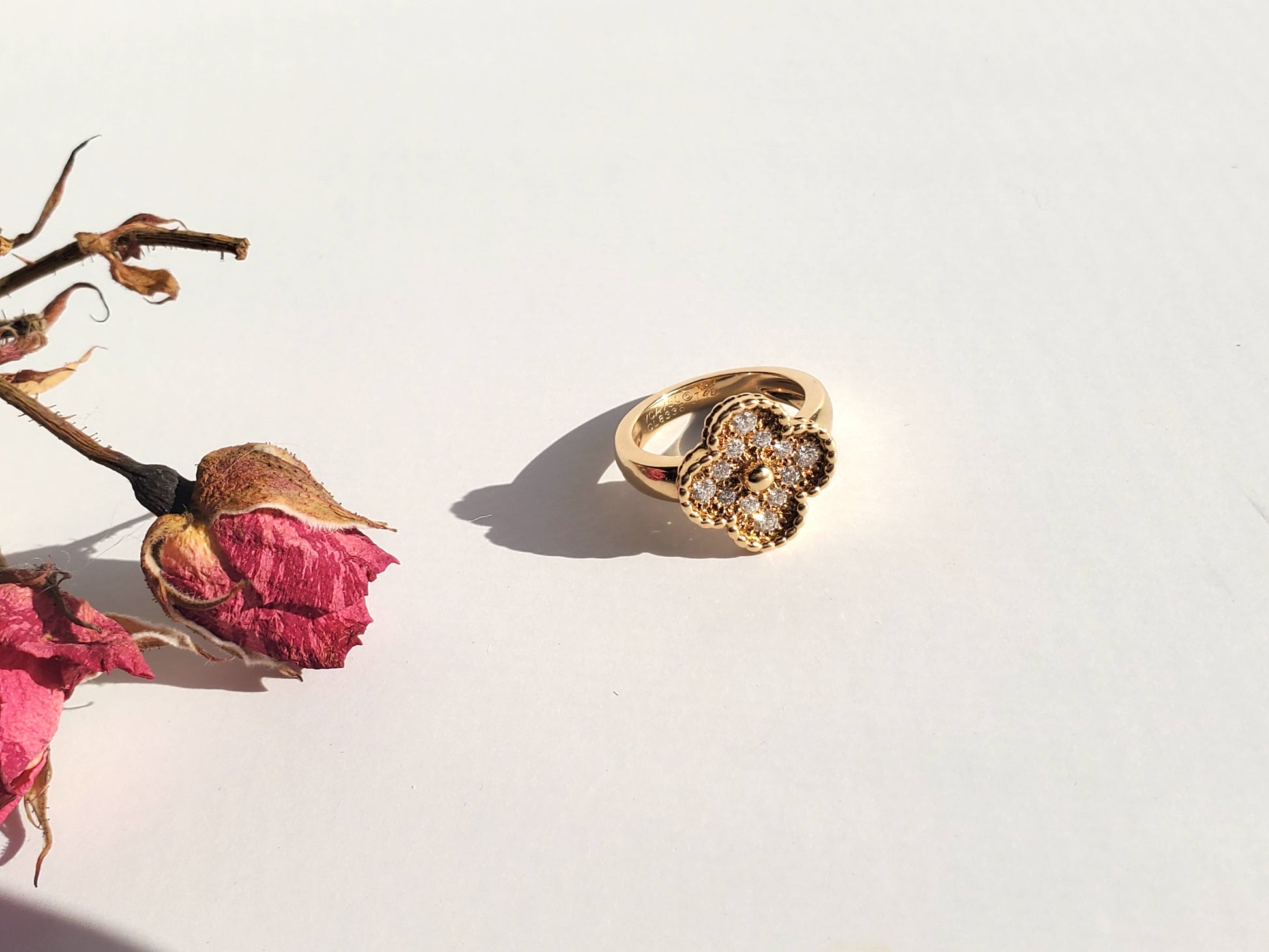 Van Cleef & Arpels 18k Yellow Gold Diamond Vintage Alhambra Ring 48 4.5