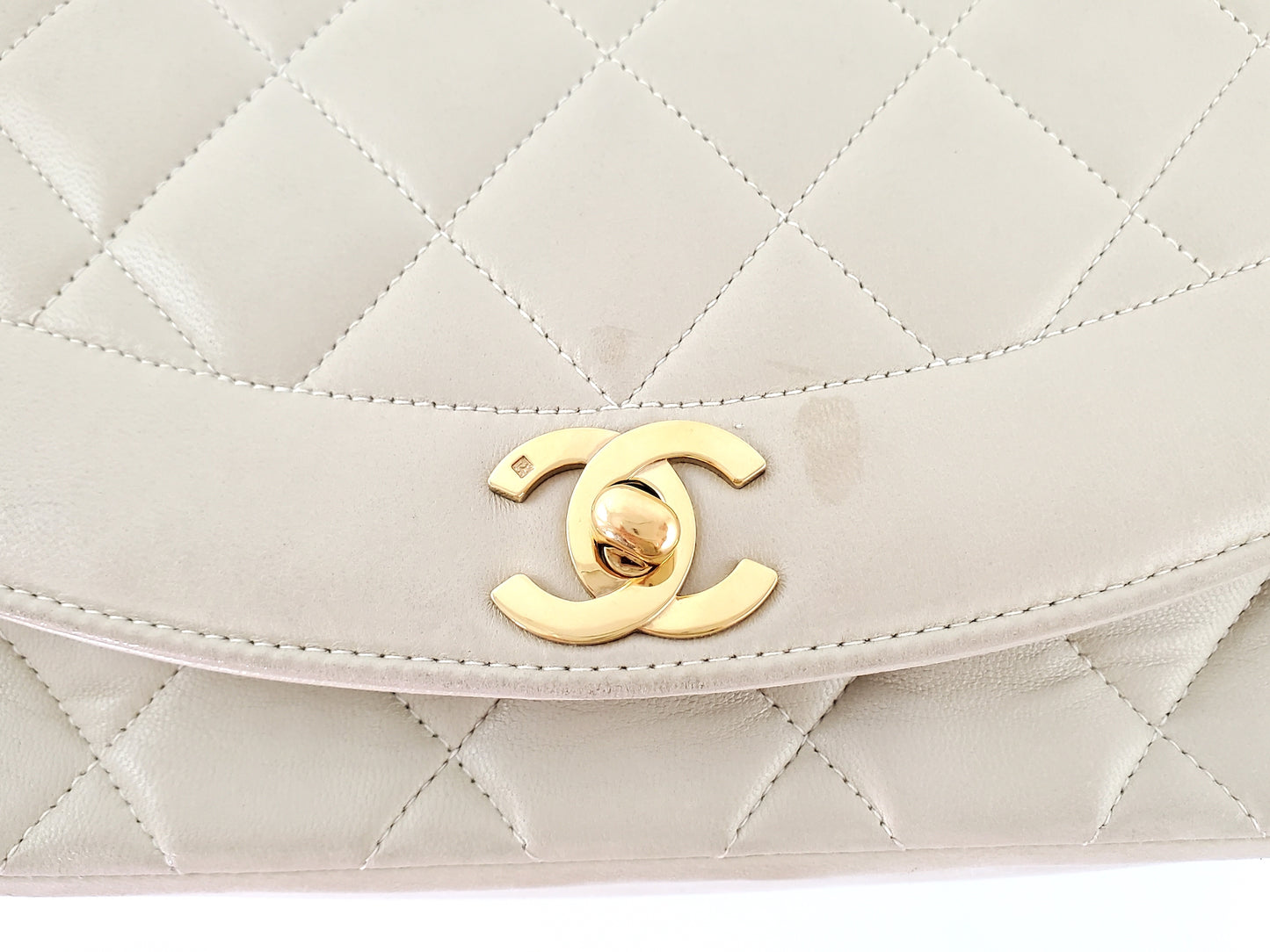 CHANEL Vintage 1994 Diana Flap Bag