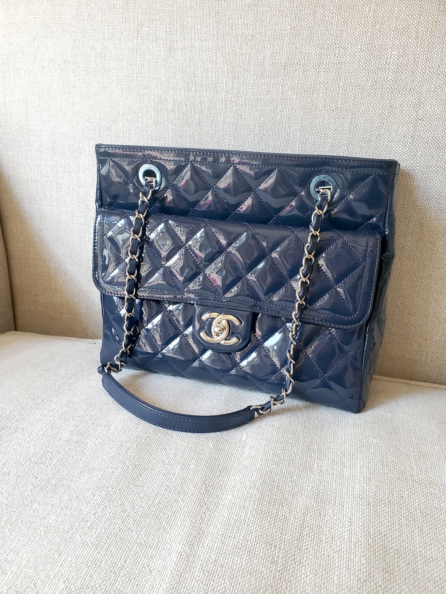 CHANEL Coco Shine Small Navy Quilted Patent Pocket Shopping Tote