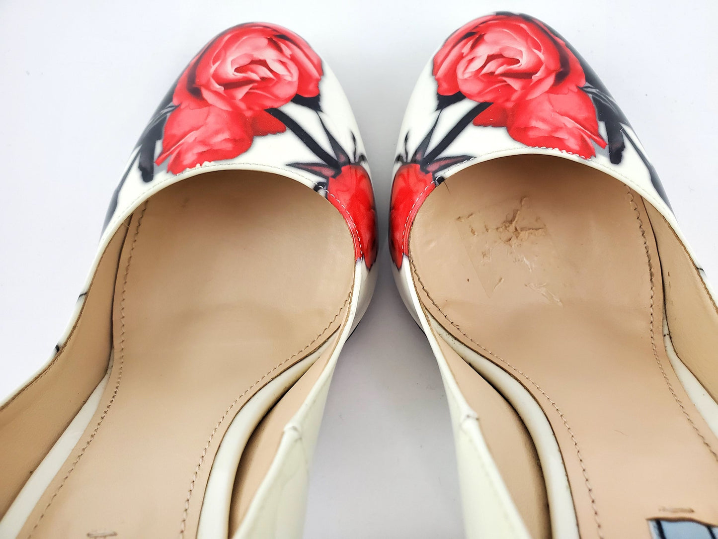 Prada Off White Floral Patent Leather Pumps 39