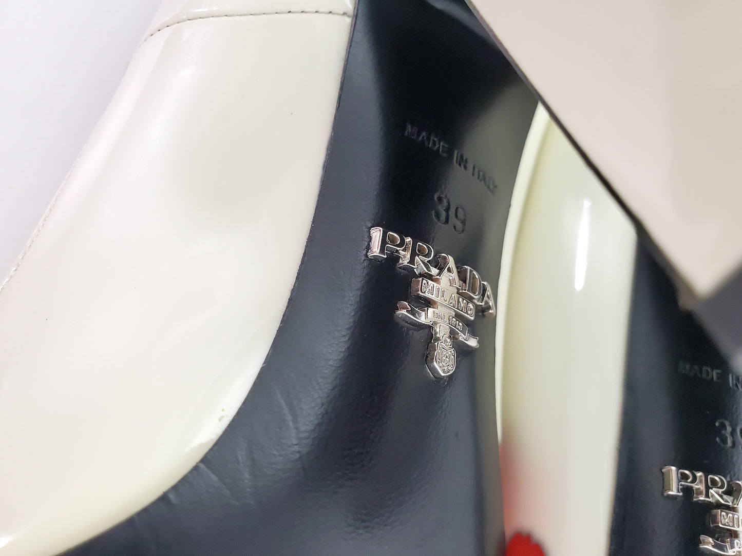 Prada Off White Floral Patent Leather Pumps 39