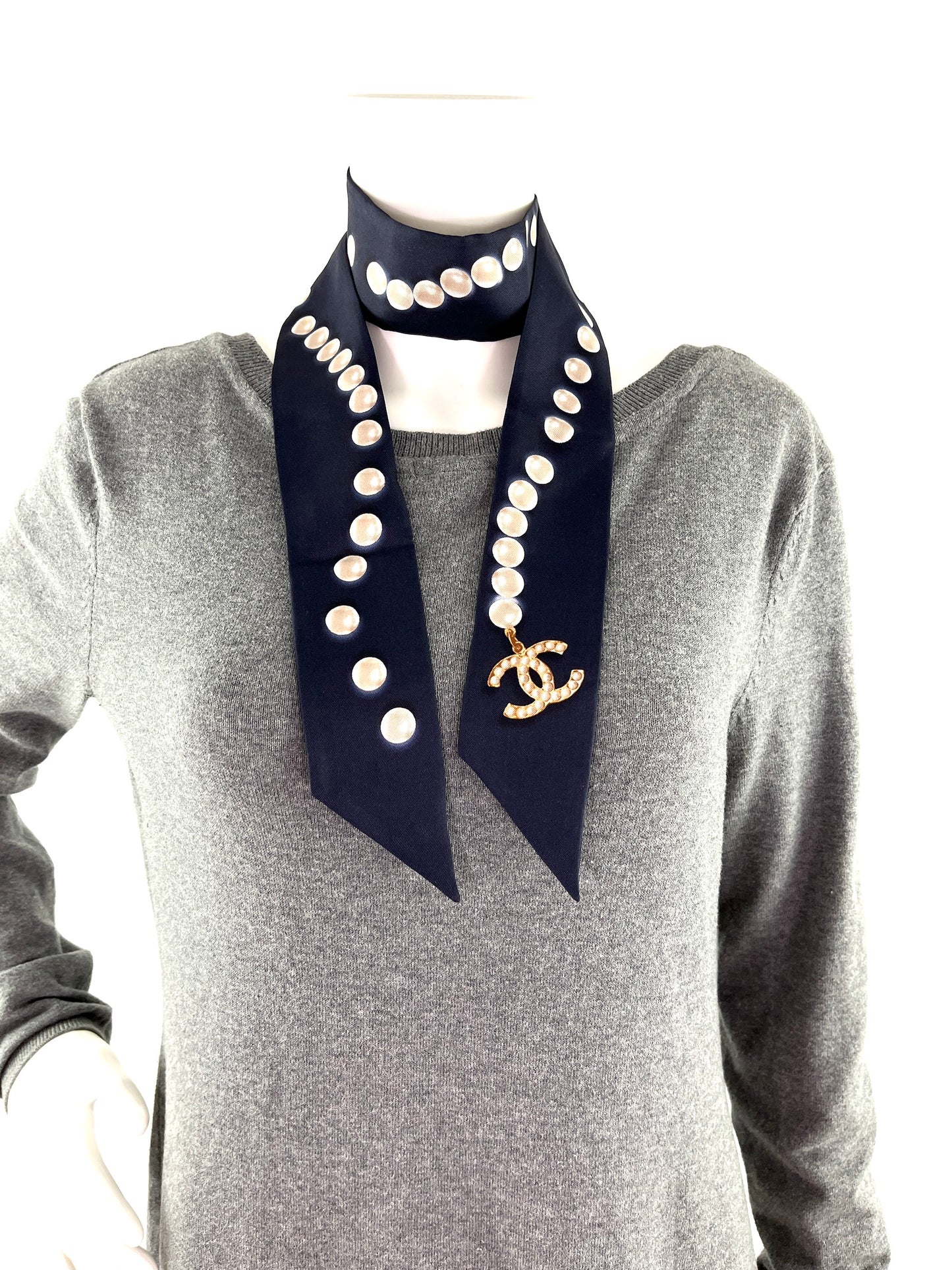 CHANEL Pearl Silk Pearl Print CC Logo Scarf