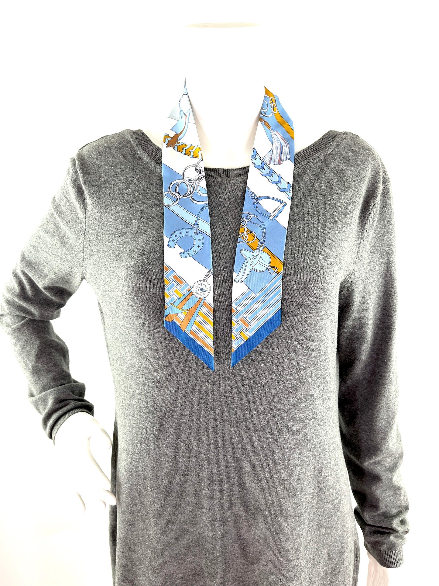 New HERMES Brides Et Gris Blue Jean Black Silk Twilly