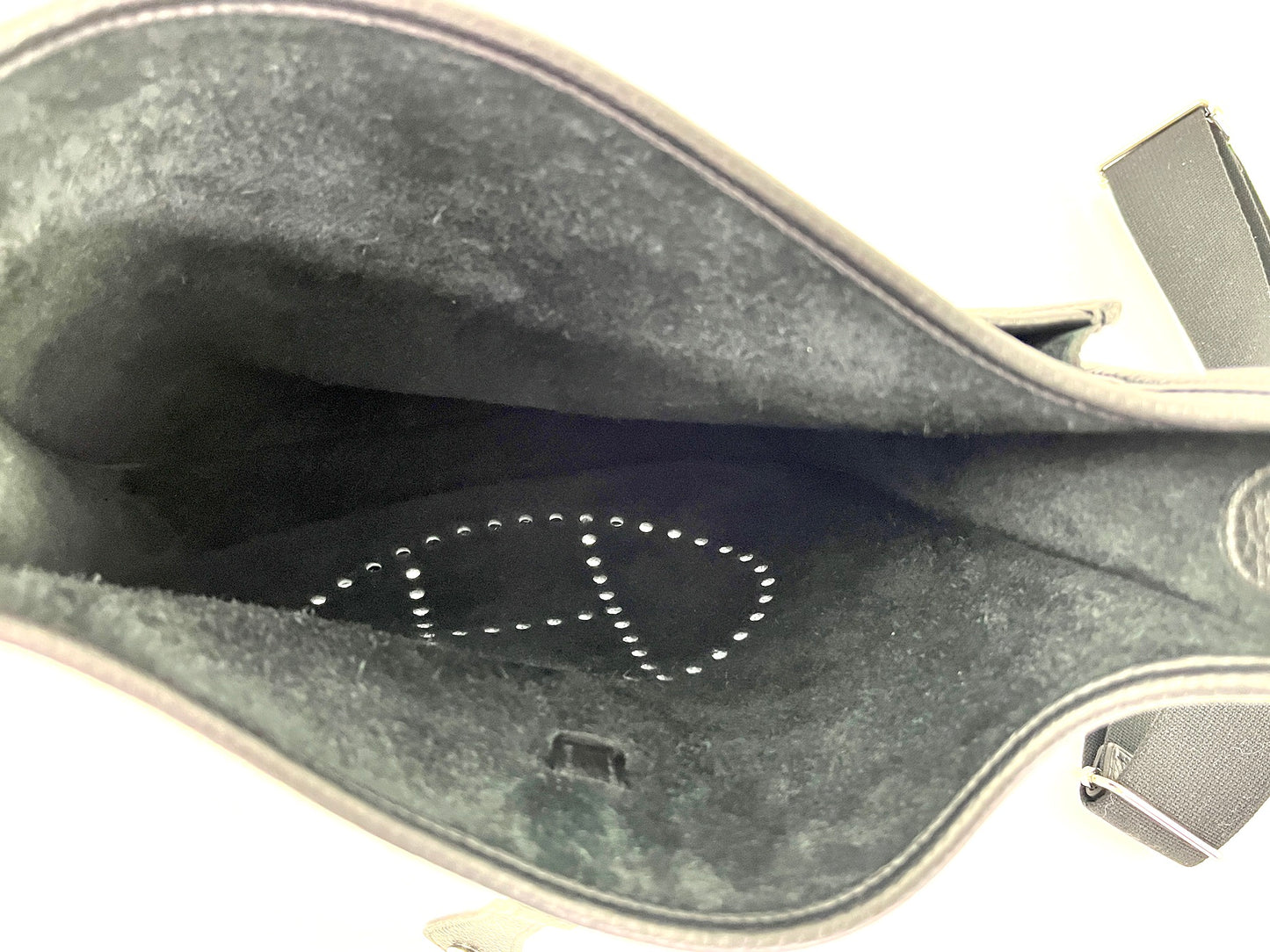 New HERMES Black 2022 Evelyne III 29 Clemence Taurillon Crossbody Bag