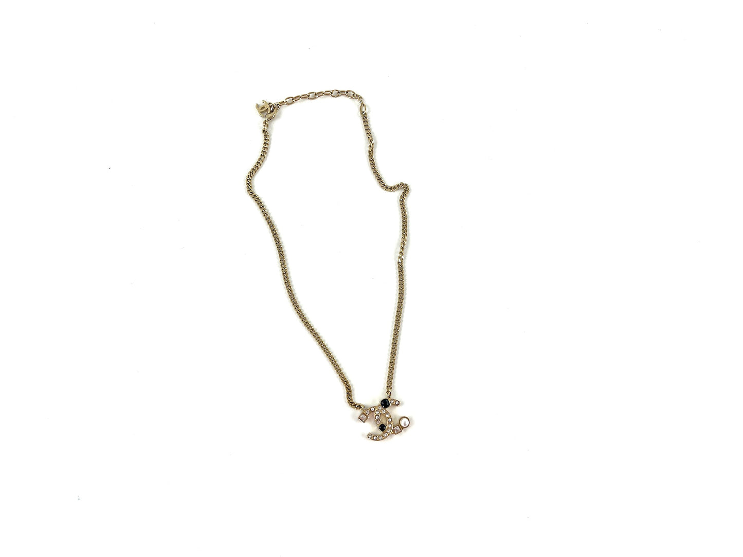 New CHANEL Pale Gold 2022 Crystal Faux Pearl Pendant Necklace