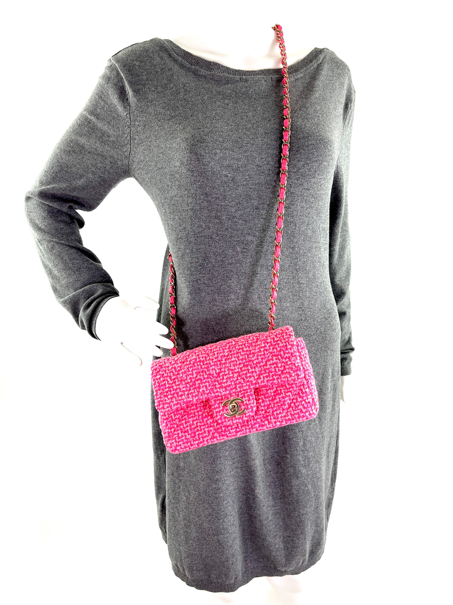 CHANEL Wool Tweed 2022 Pink Rectangular Mini Flap Bag