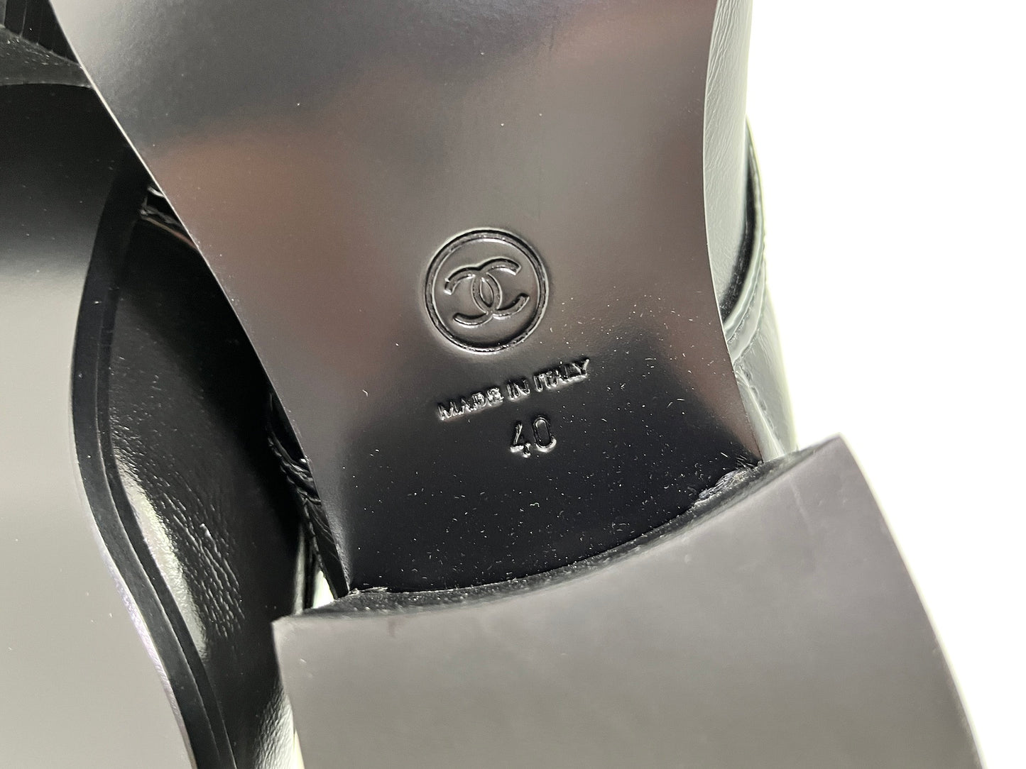 New CHANEL Black Quilted Leather CC Logo Combat Boots 40 9.5