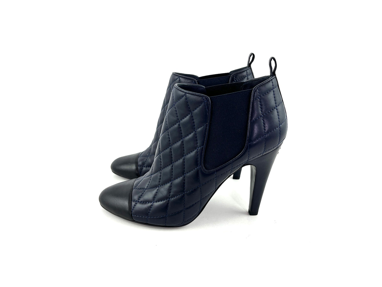 CHANEL Cap Toe Quilted Leather CC Ankle Boots 40 9.5