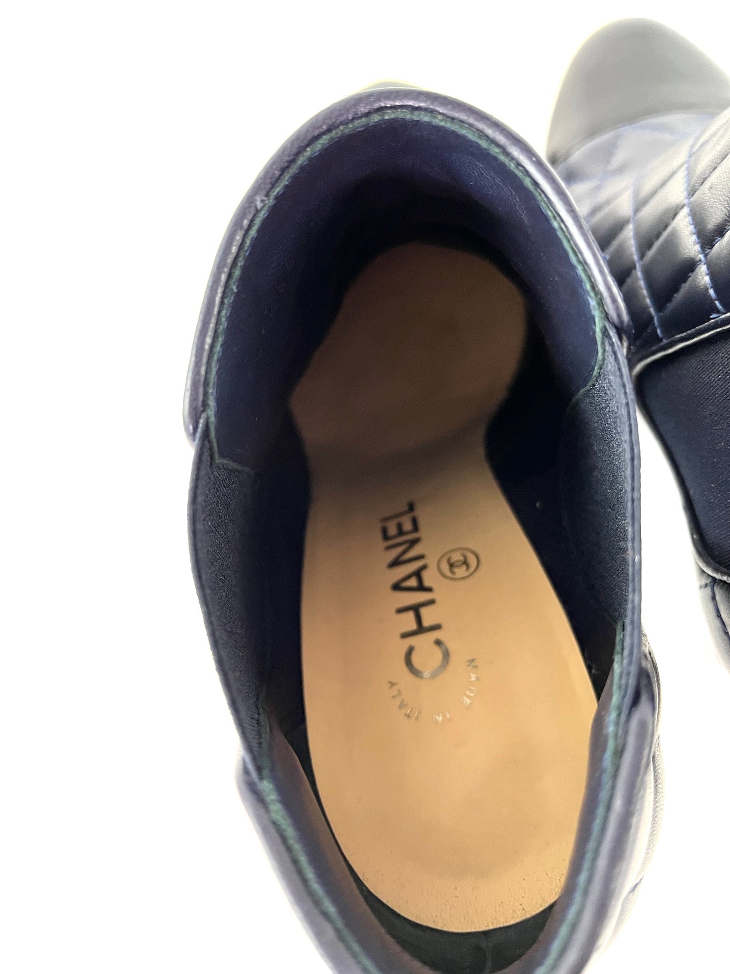 CHANEL Cap Toe Quilted Leather CC Ankle Boots 40 9.5