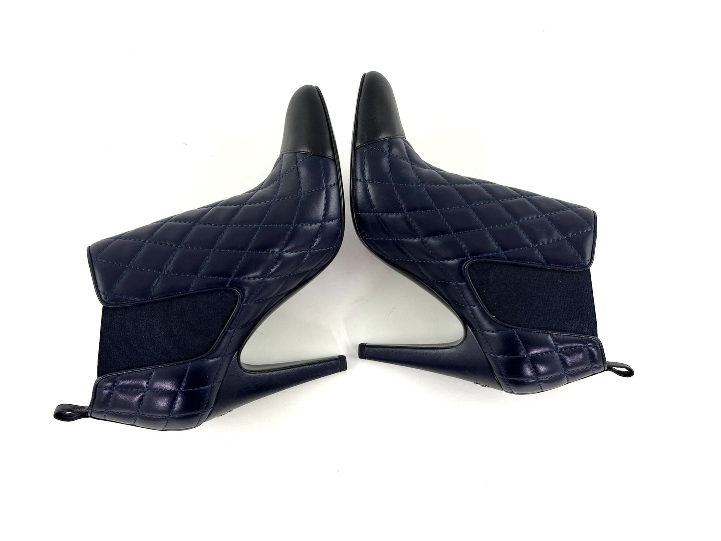 CHANEL Cap Toe Quilted Leather CC Ankle Boots 40 9.5