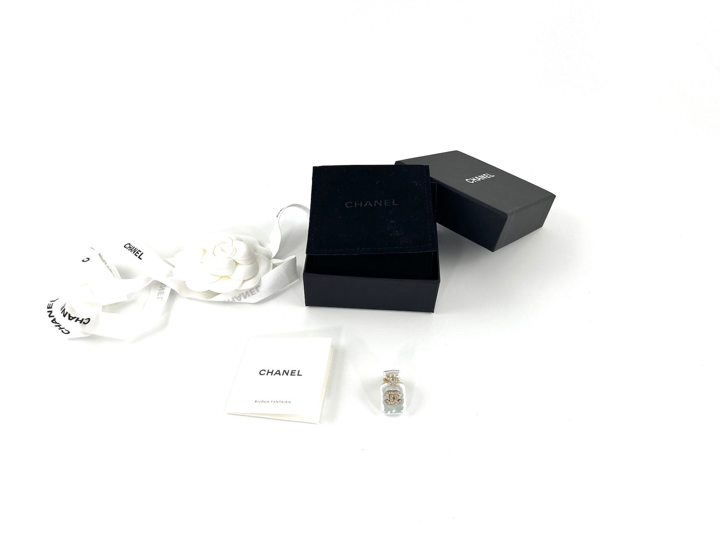 New CHANEL 2023 Perfume Bottle Crystal Pin