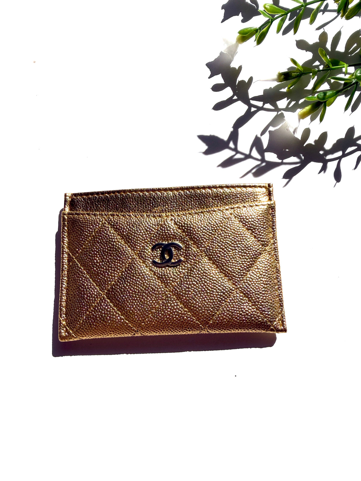 CHANEL Gold Metallic Quilted Caviar Leather 2026 Slim Card Holder Case New