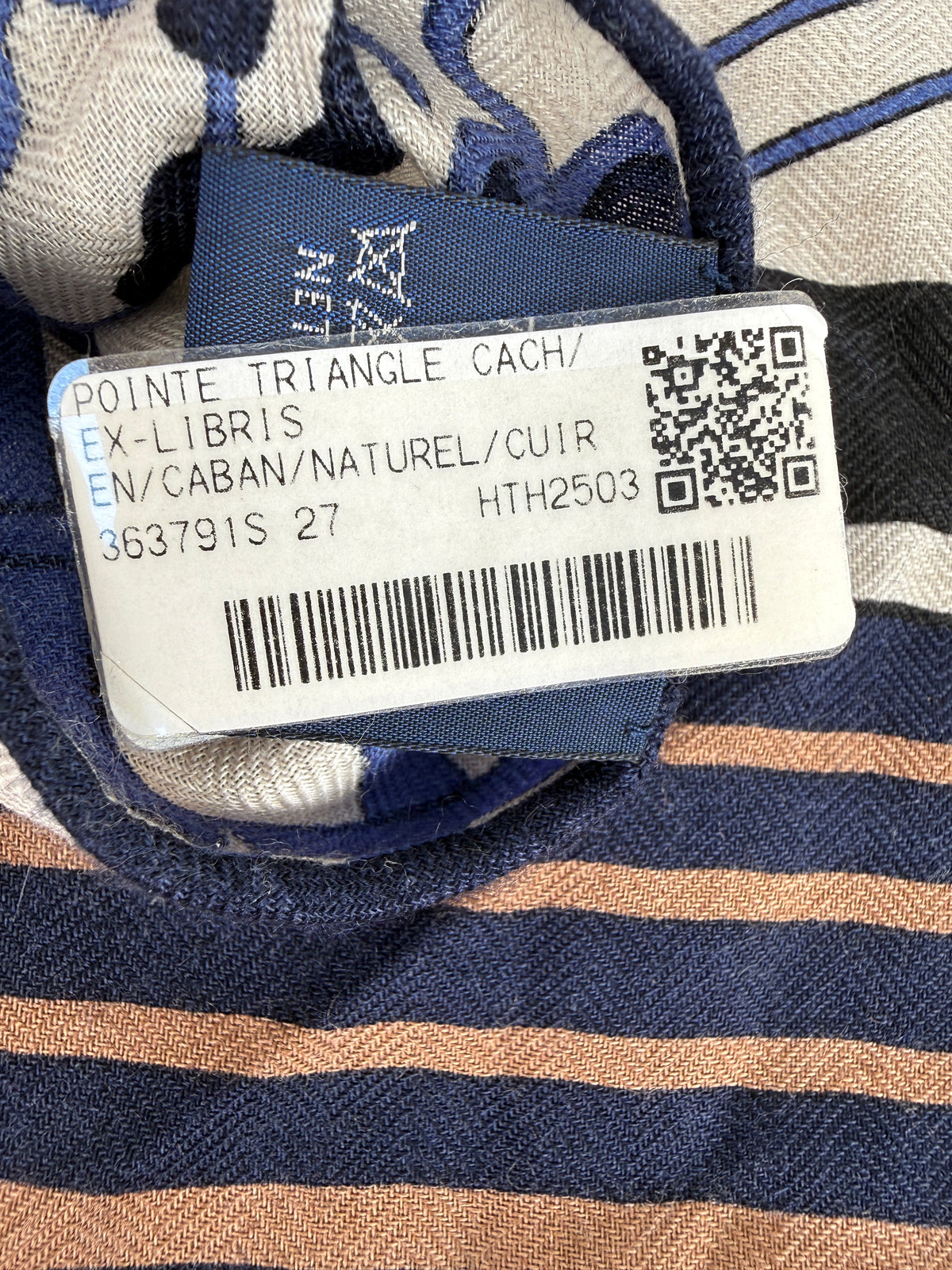 HERMES Ex Libris Giant Triangle Caban Natural Cashmere Silk Scarf New with tag