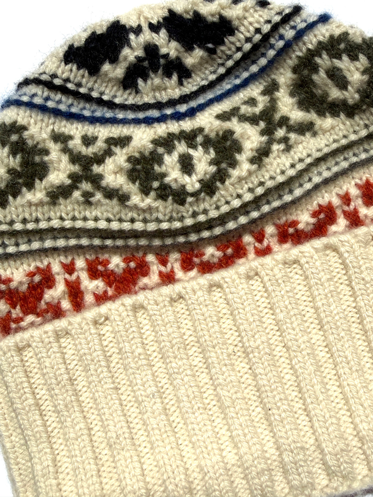 Loro Piana Pattern Printed Cashmere Winter Cream Green Red Beanie Hat