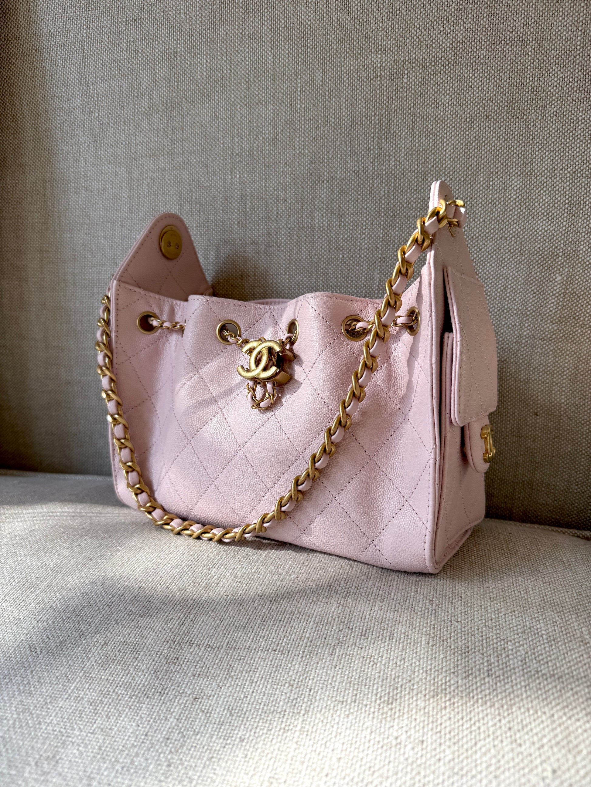 New CHANEL 25 Mini Pink Quilted Caviar Leather Shoulder Bag