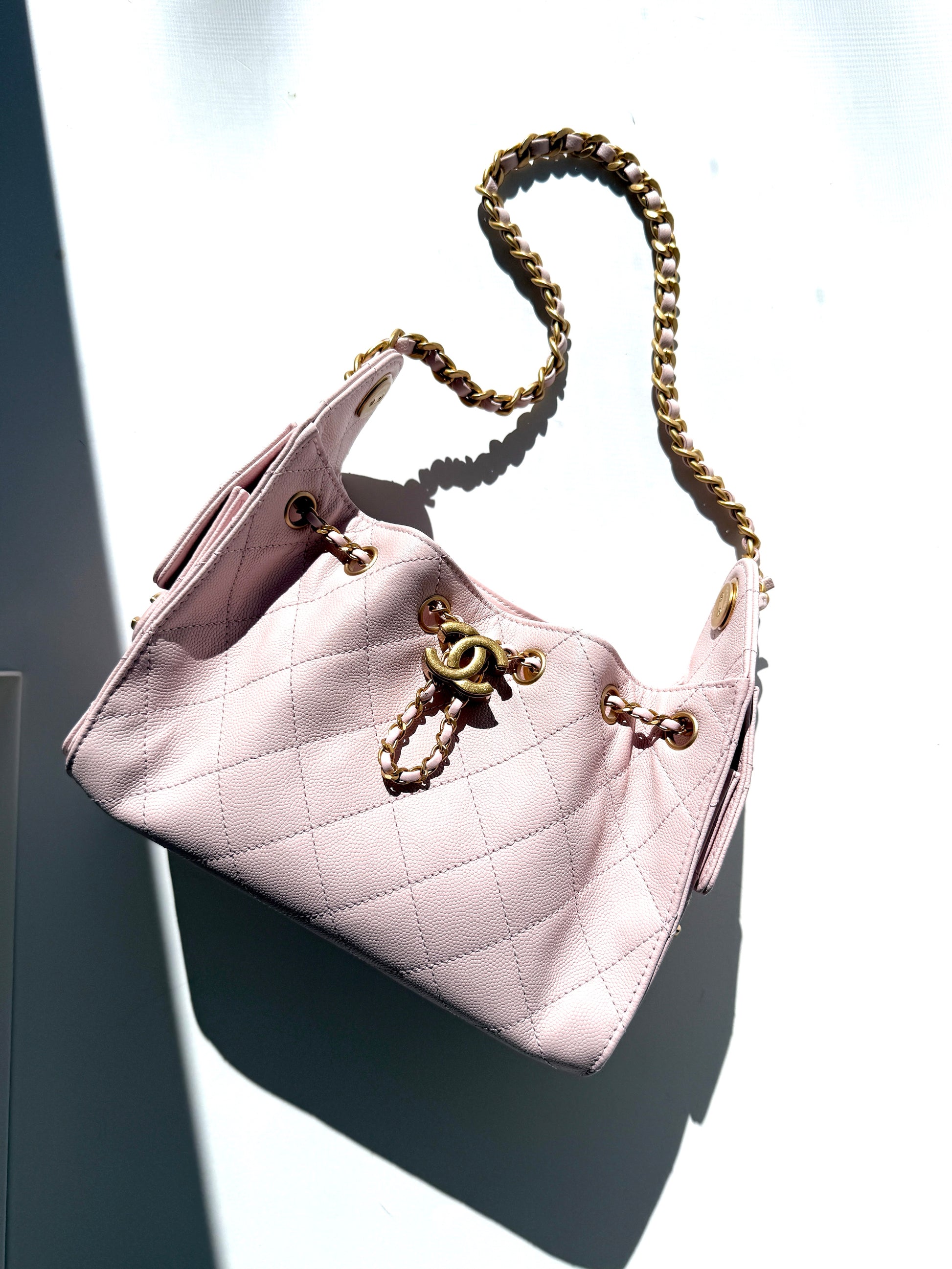 New CHANEL 25 Mini Pink Quilted Caviar Leather Shoulder Bag