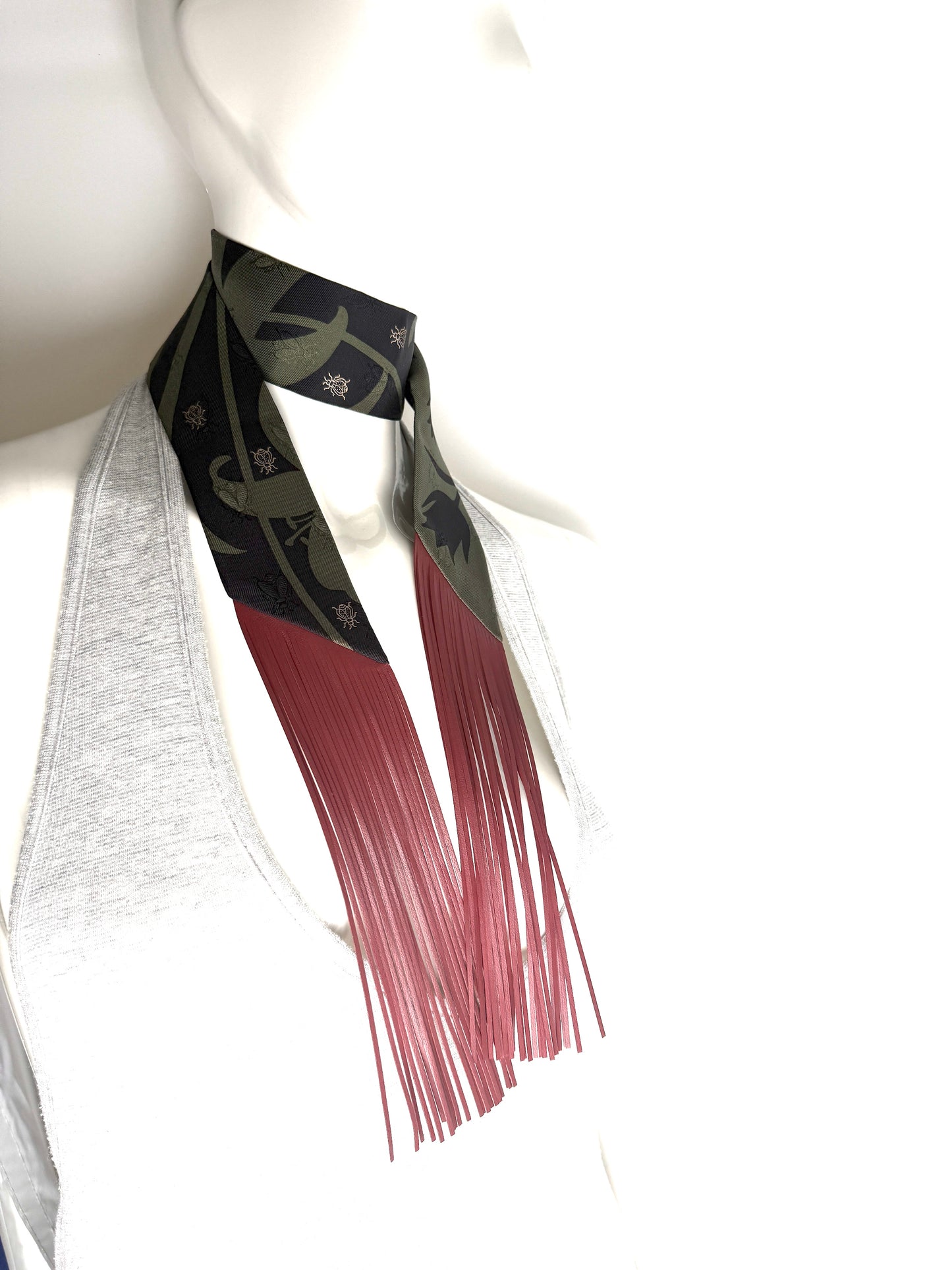 New HERMES Silk Calfskin Leather Rouge H Bouquet Final Abeille Fringed Twilly