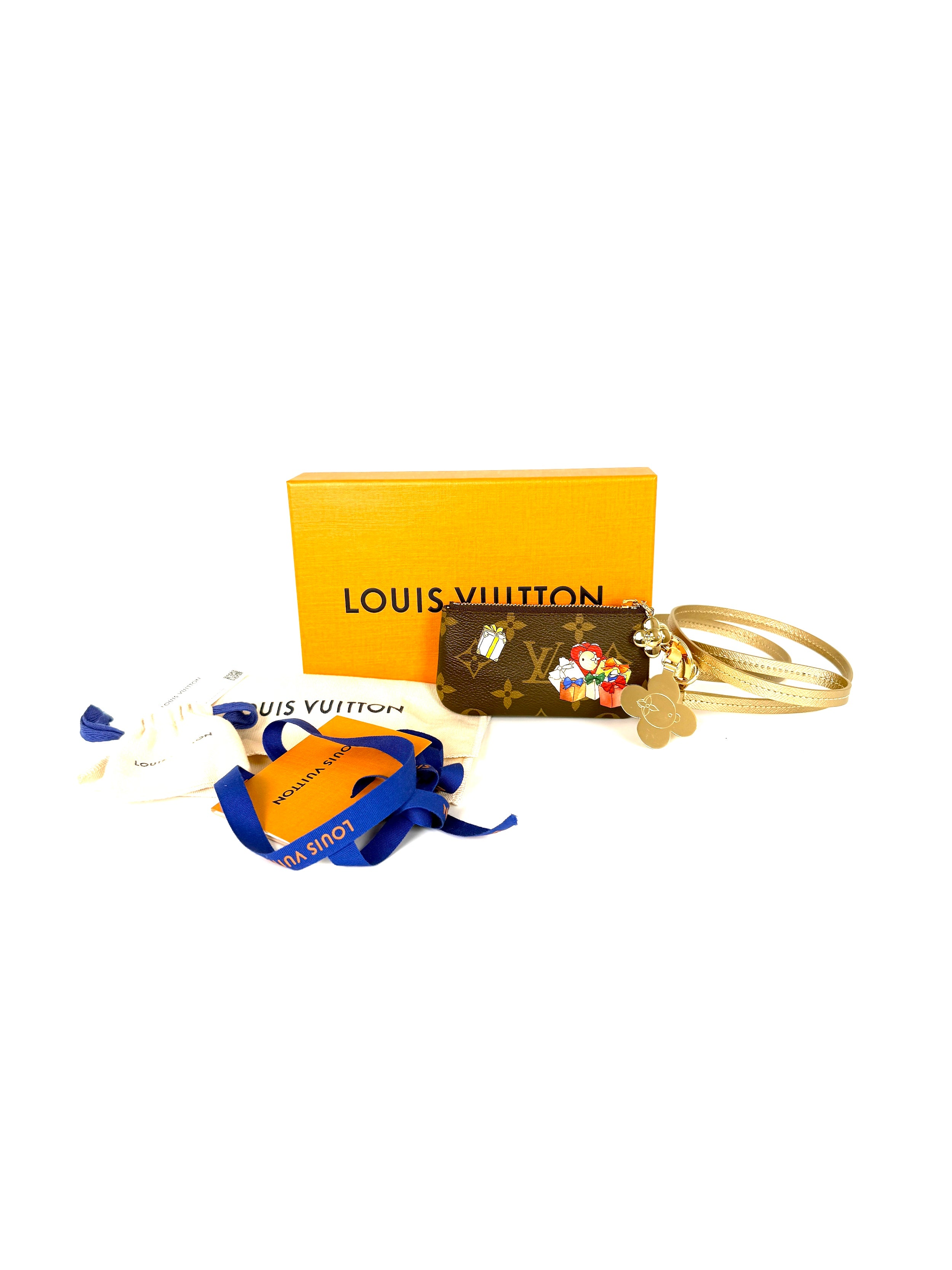 hirototo　Louis Vuitton ロゴ入りスマホストラップ New LOUIS VUITTON Phone Holder Monogram Vivienne 2025 Print Pouch