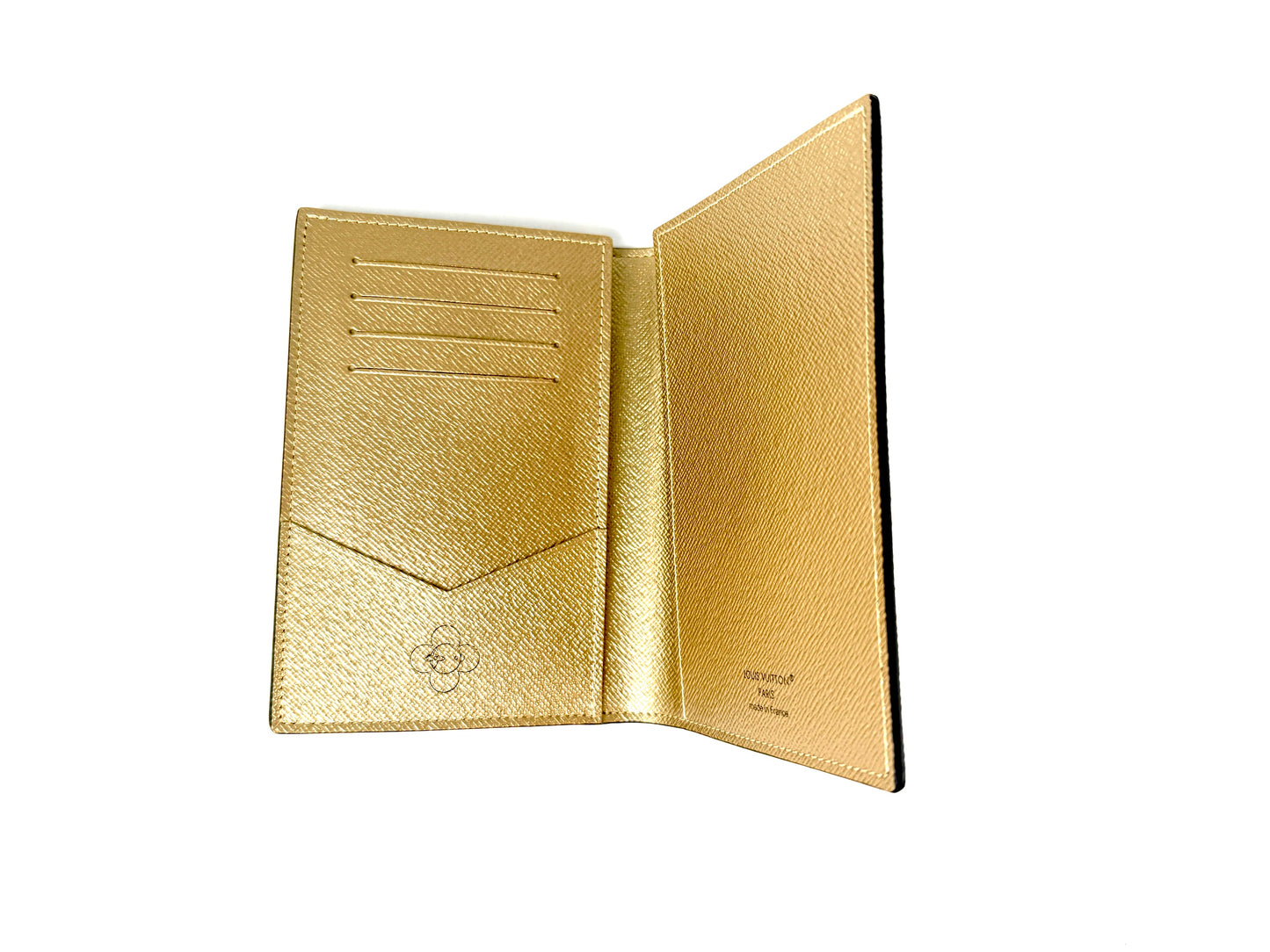 New LOUIS VUITTON Passport Cover Monogram Vivienne 2025 Print