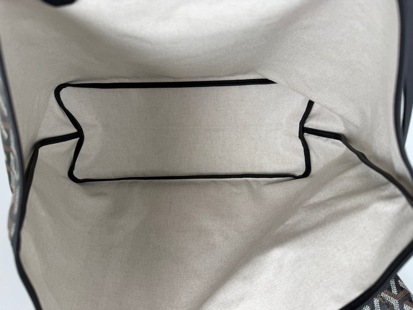 New GOYARD Goyardine Saint Louis PM Black Tote Bag with Pouch