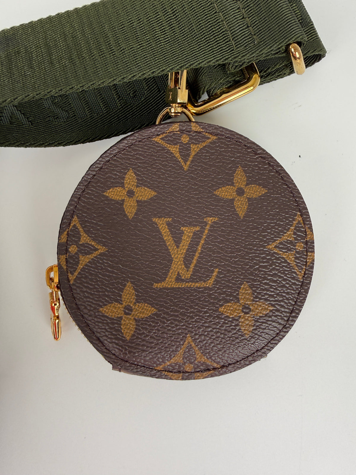 Louis Vuitton Multi Pochette Accessoires Monogram Brown Khaki Crossbody Bag