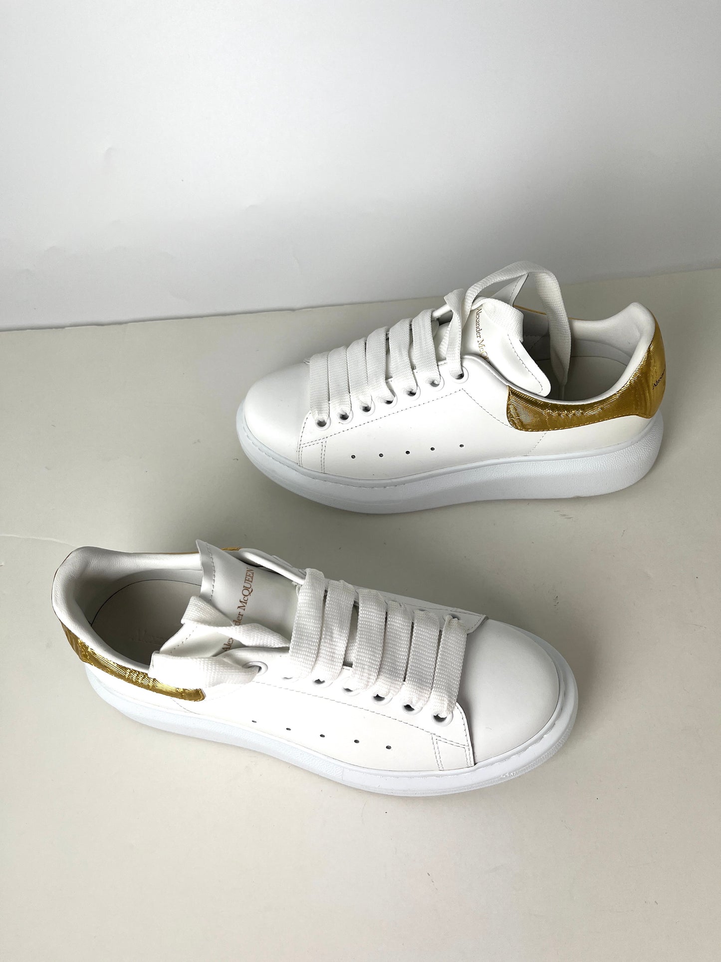 Alexander McQueen Larry White Gold Leather Platform Sneakers 38.5 7