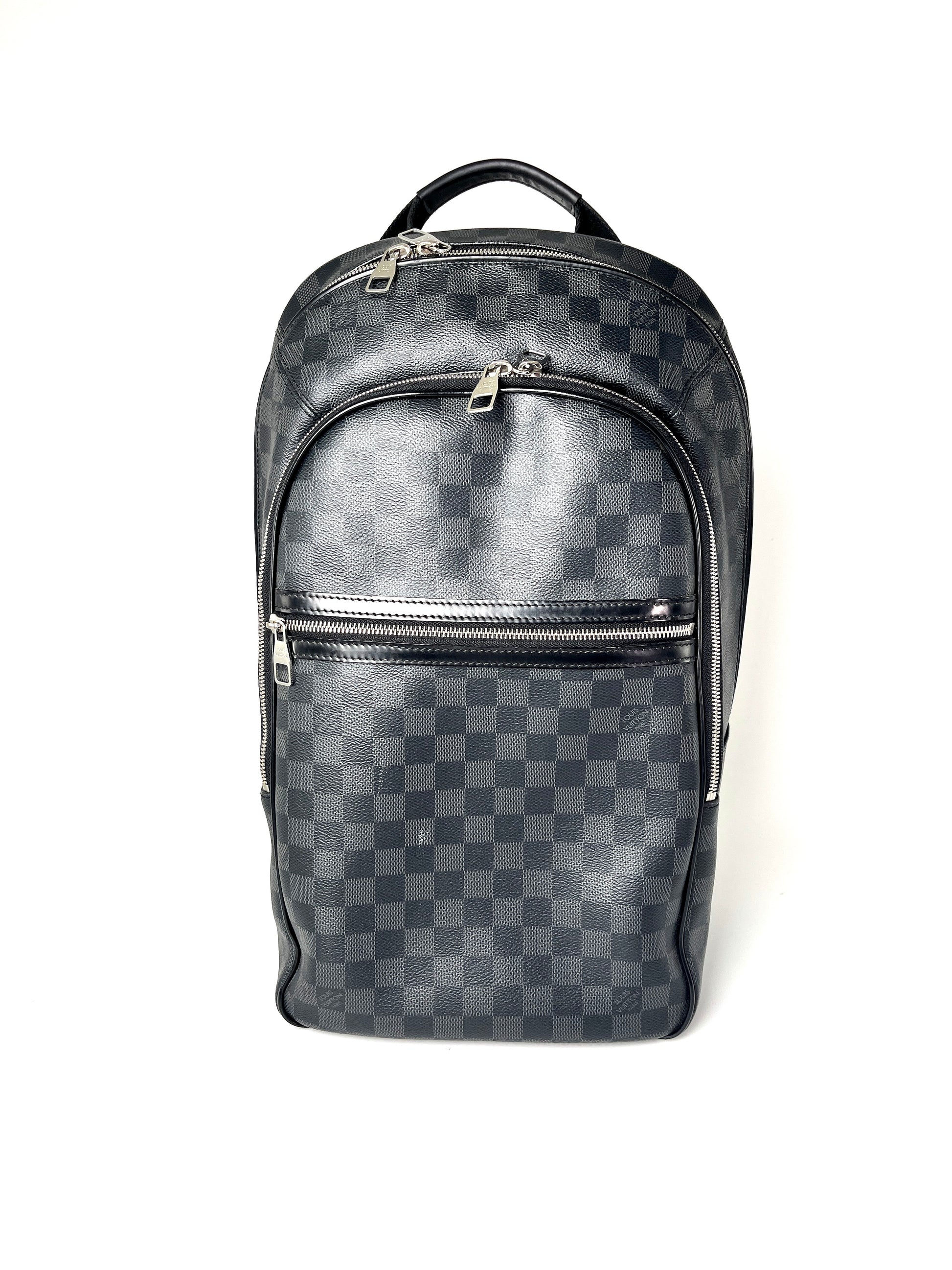 LOUIS VUITTON Michael Damier Graphite Black Backpack – Fashion Reloved LOUIS VUITTON Michael Damier Graphite Black Backpack – Fashion Reloved