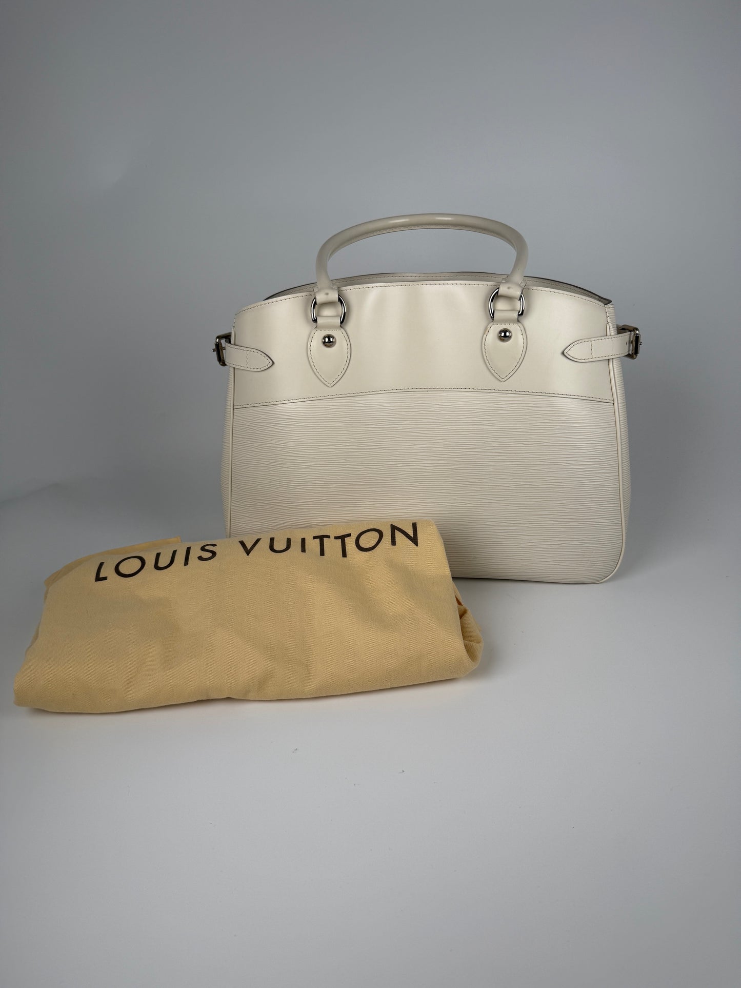 LOUIS VUITTON Passy GM Ivory Epi Leather Tote Shoulder Bag