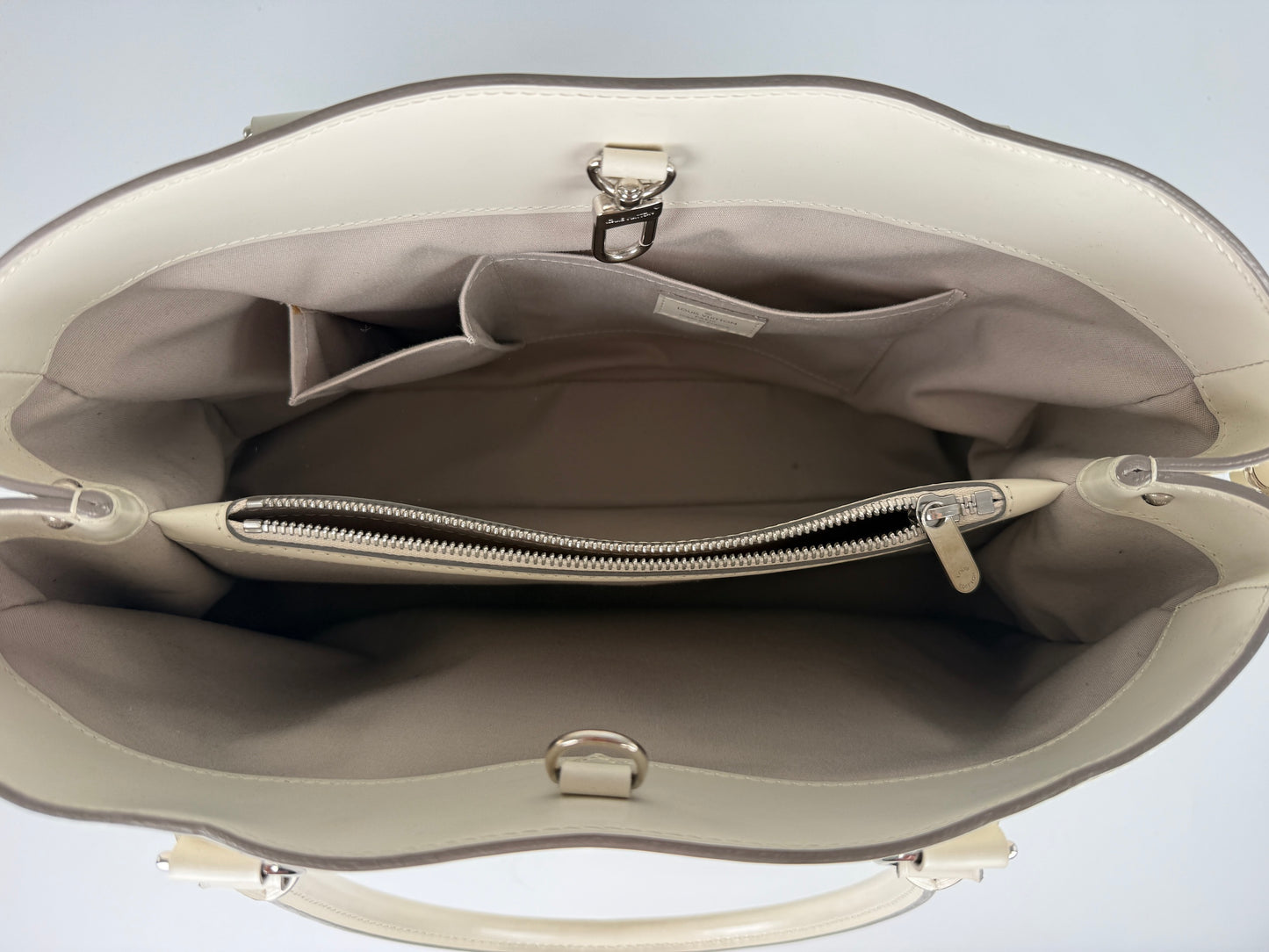 LOUIS VUITTON Passy GM Ivory Epi Leather Tote Shoulder Bag