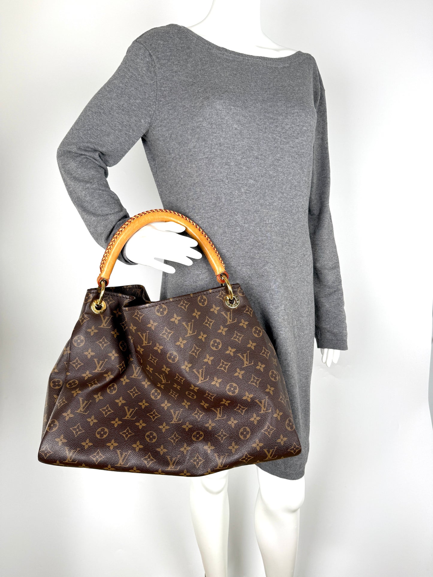 LOUIS VUITTON Artsy MM Monogram Canvas Brown Tote Shoulder Bag