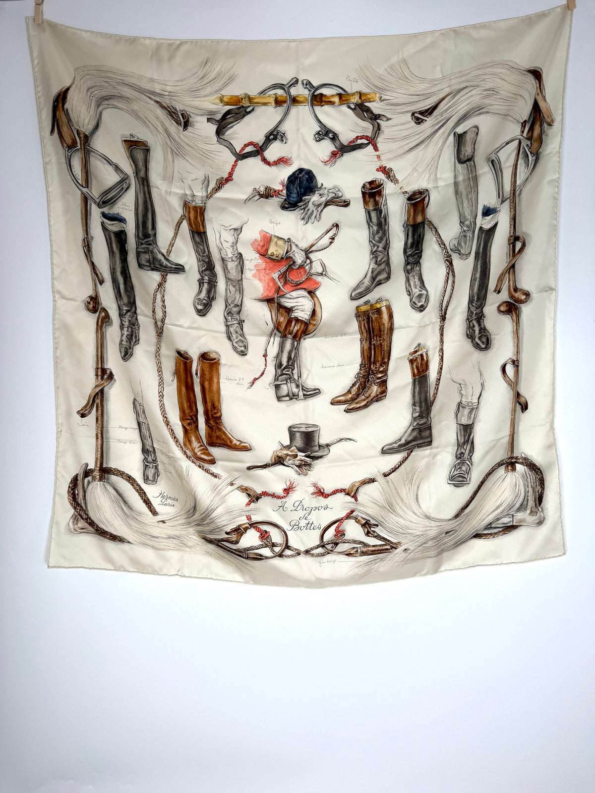 HERMES A Propos de Bottes Forever Square 90 cm Parchemin Anthracite Corail Silk Scarf