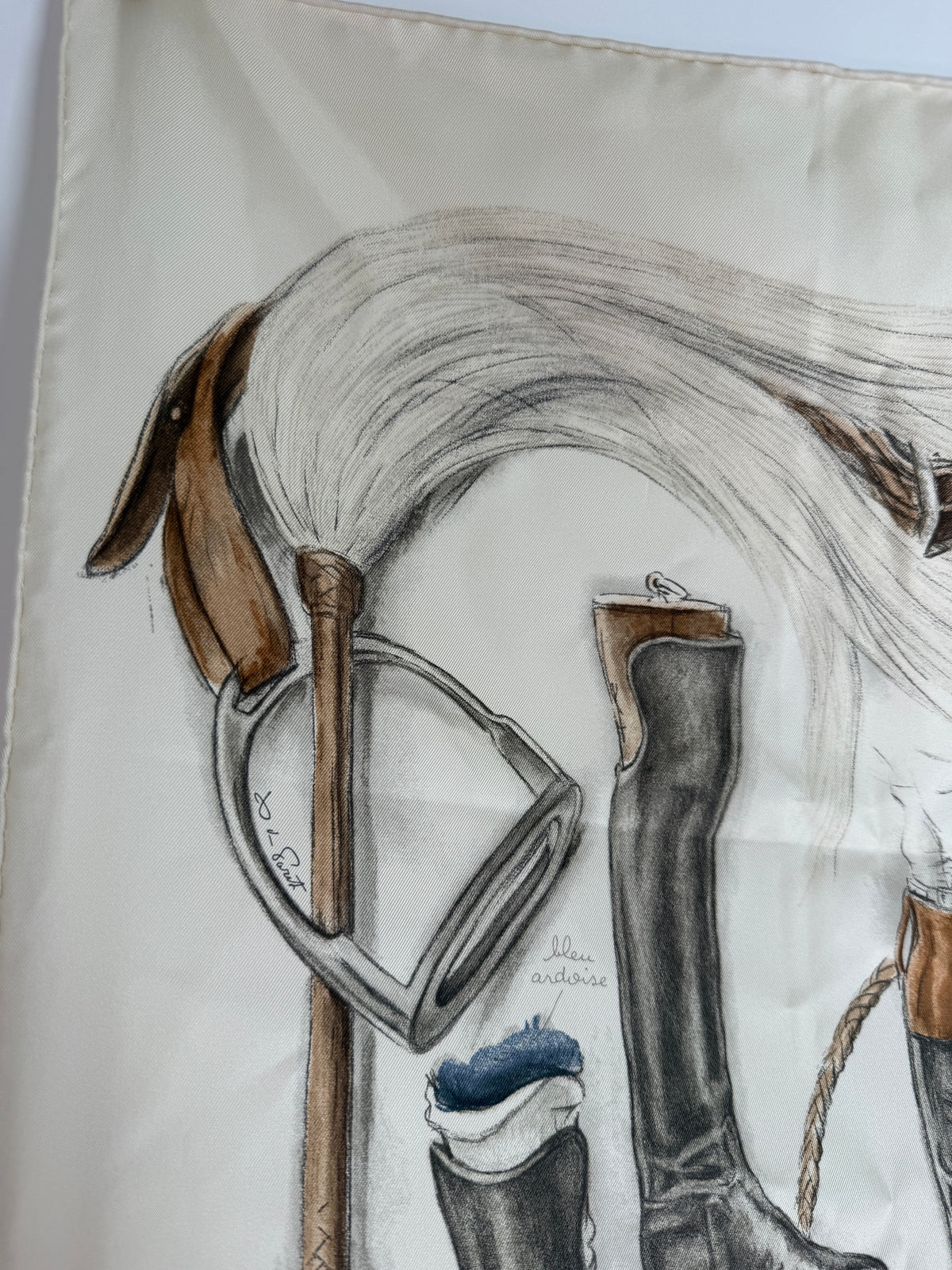 HERMES A Propos de Bottes Forever Square 90 cm Parchemin Anthracite Corail Silk Scarf