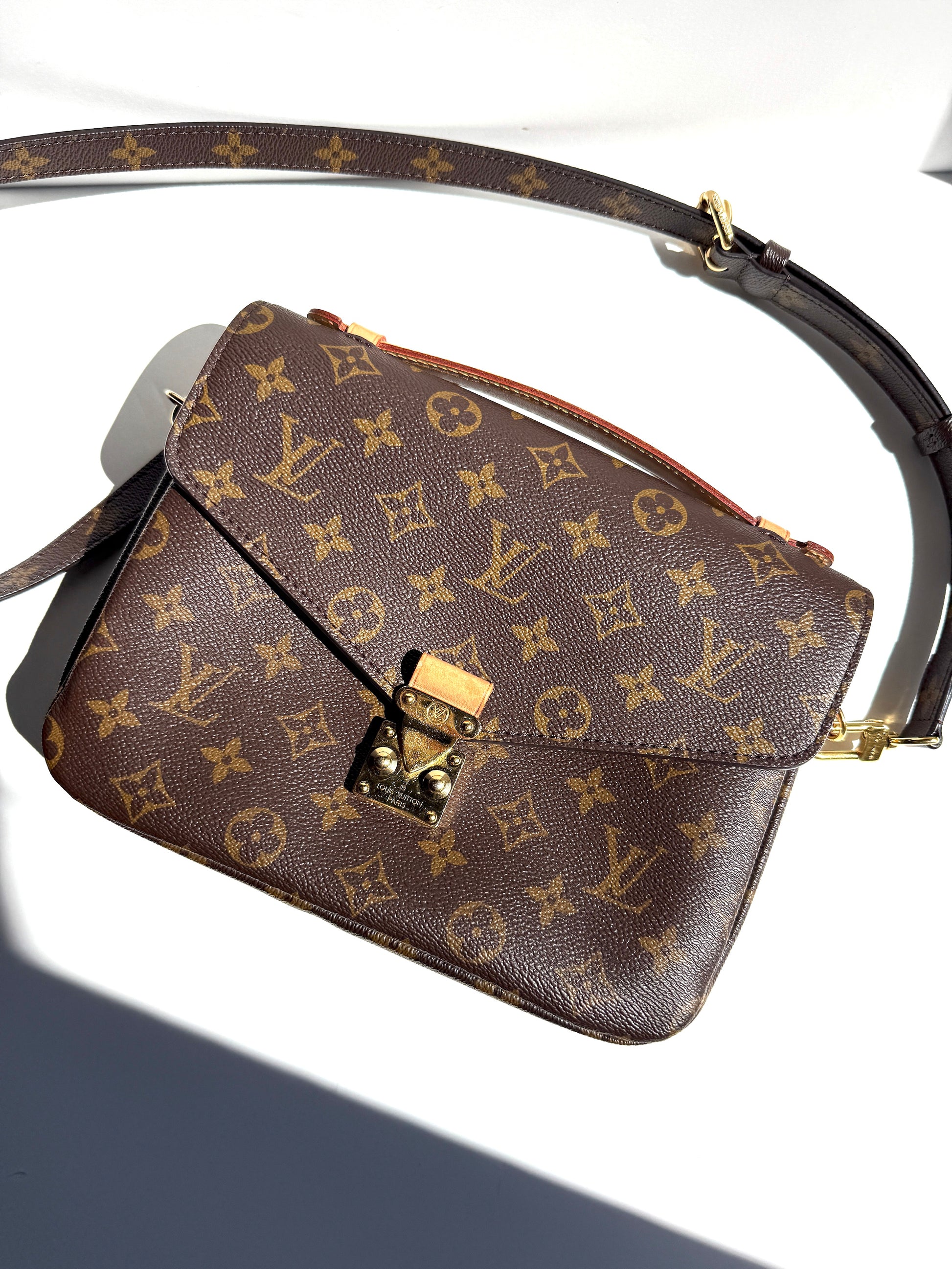Louis Vuitton Pochette Metis Monogram Top Handle Crossbody Bag