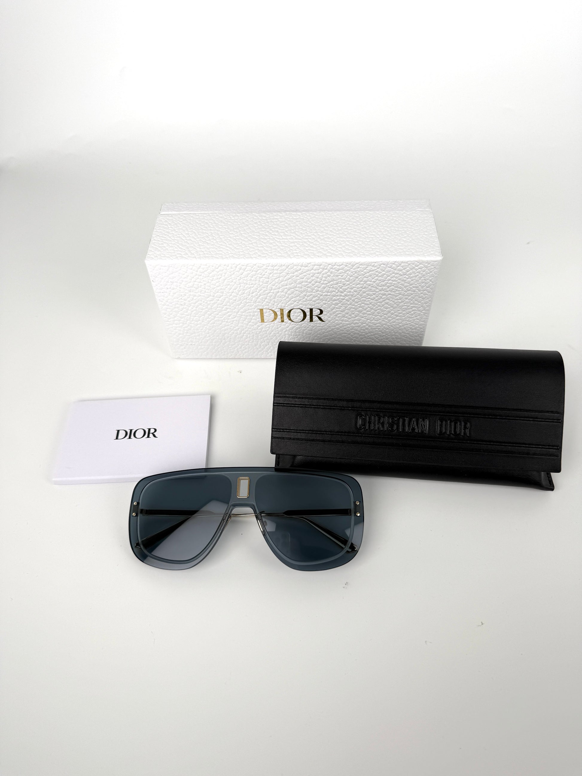 Christian Dior UltraDior MU Blue Gold Shield B0B0 Sunglasses