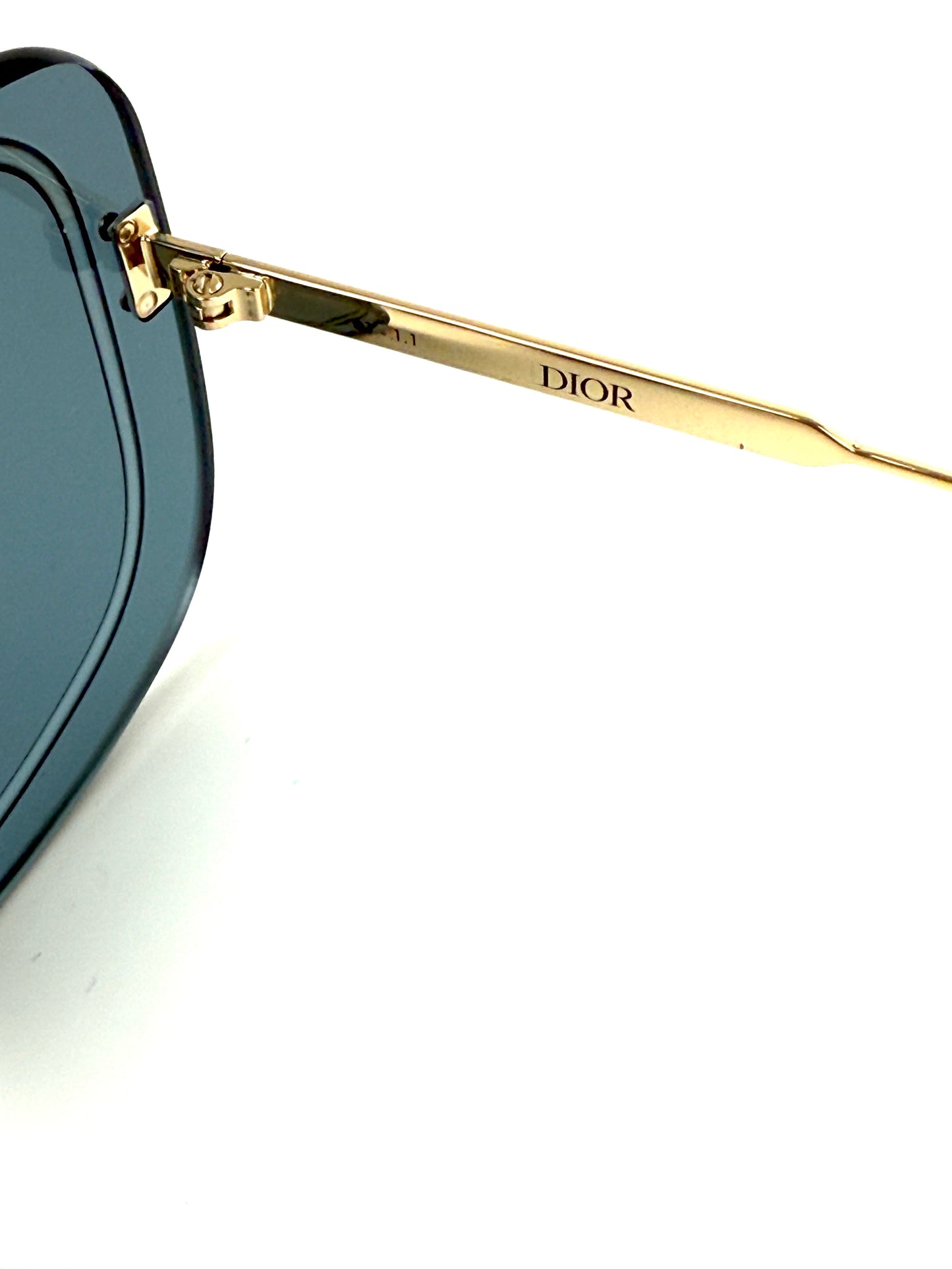 Christian Dior UltraDior MU Blue Gold Shield B0B0 Sunglasses