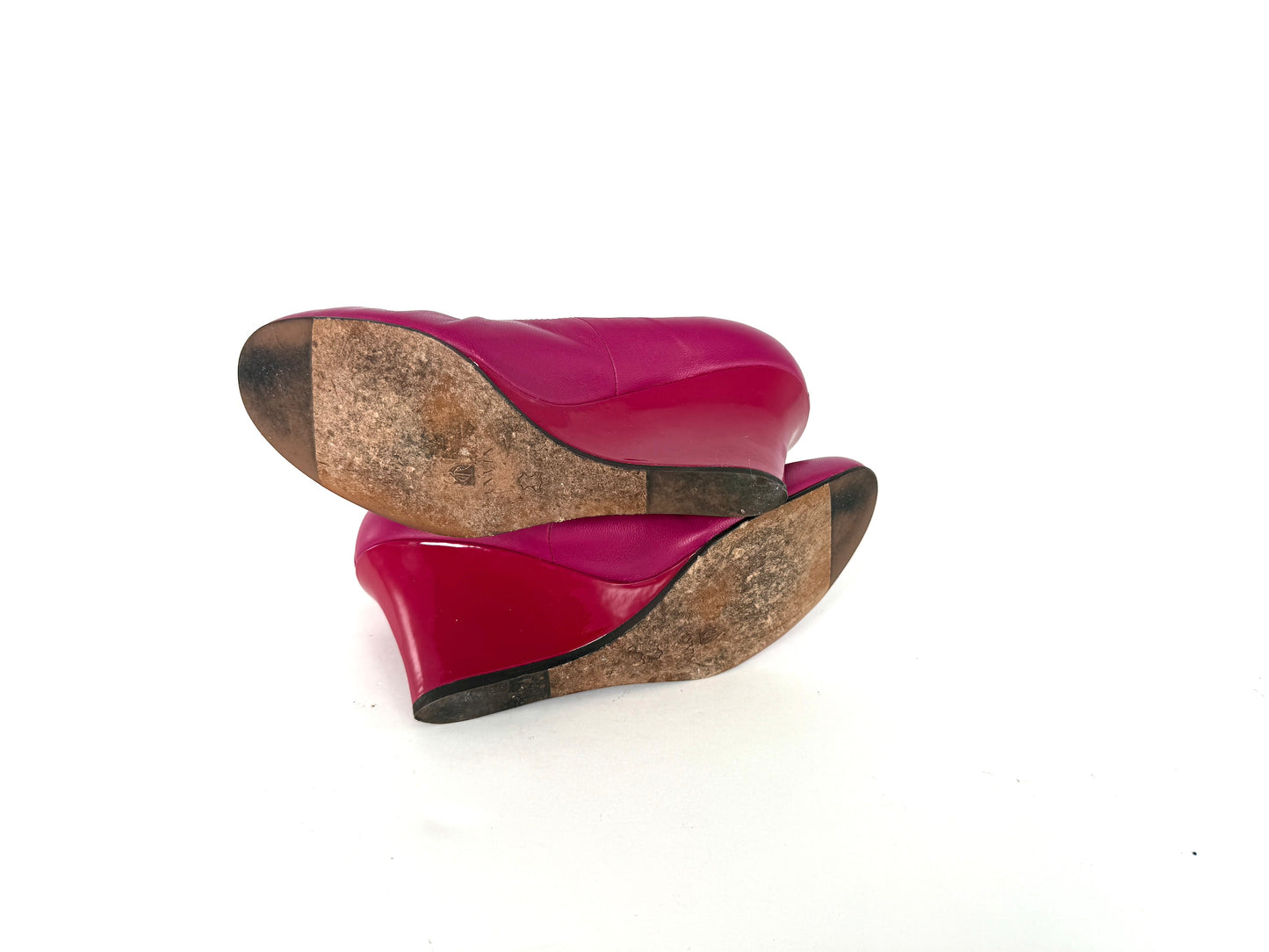 LANVIN Fuchsia Pink Leather Patent Heel Wedge Pumps 37.5 7.5