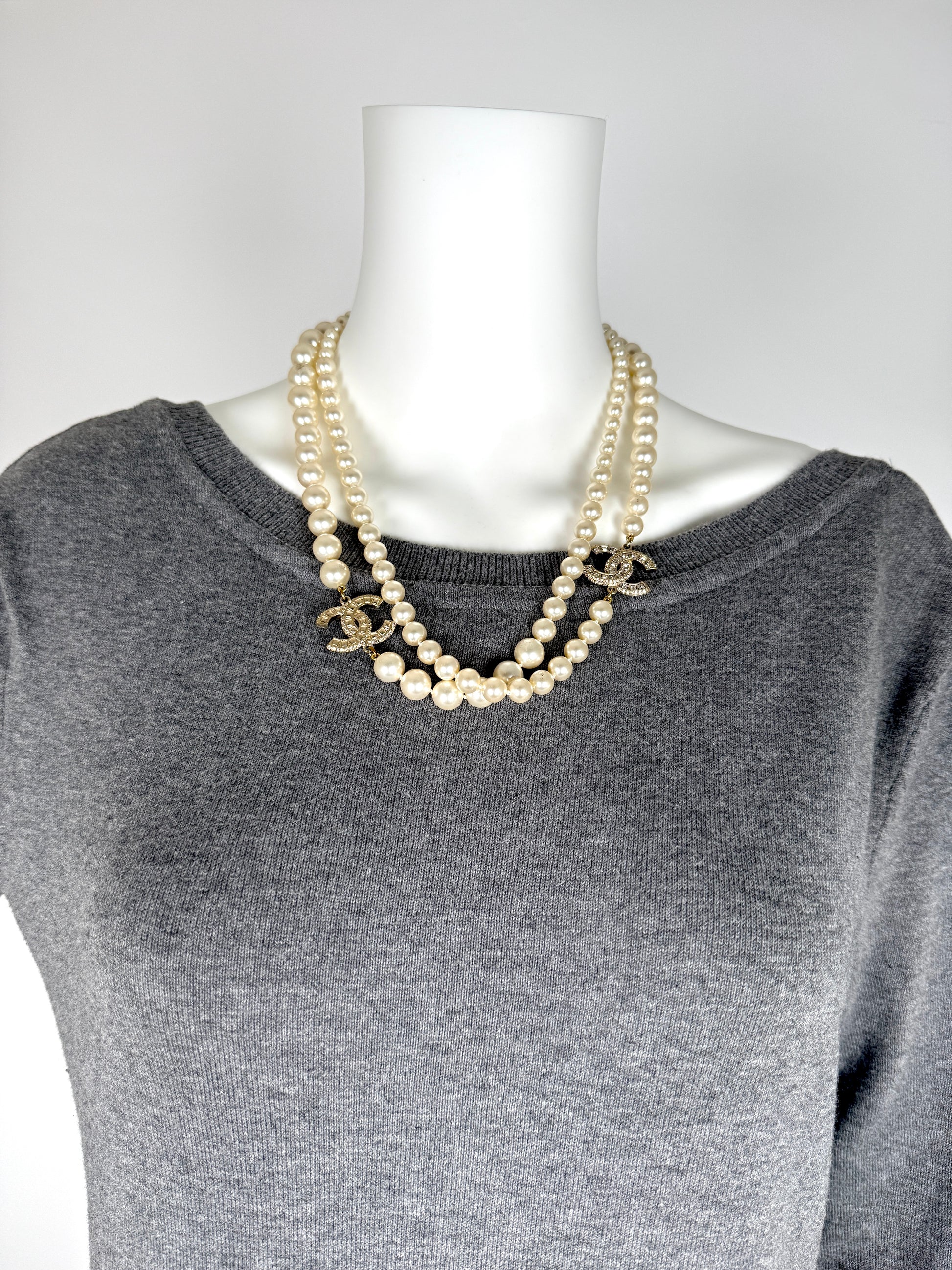 CHANEL Faux Pearl Graduated Long CC 2014 Strass Station Necklace 
