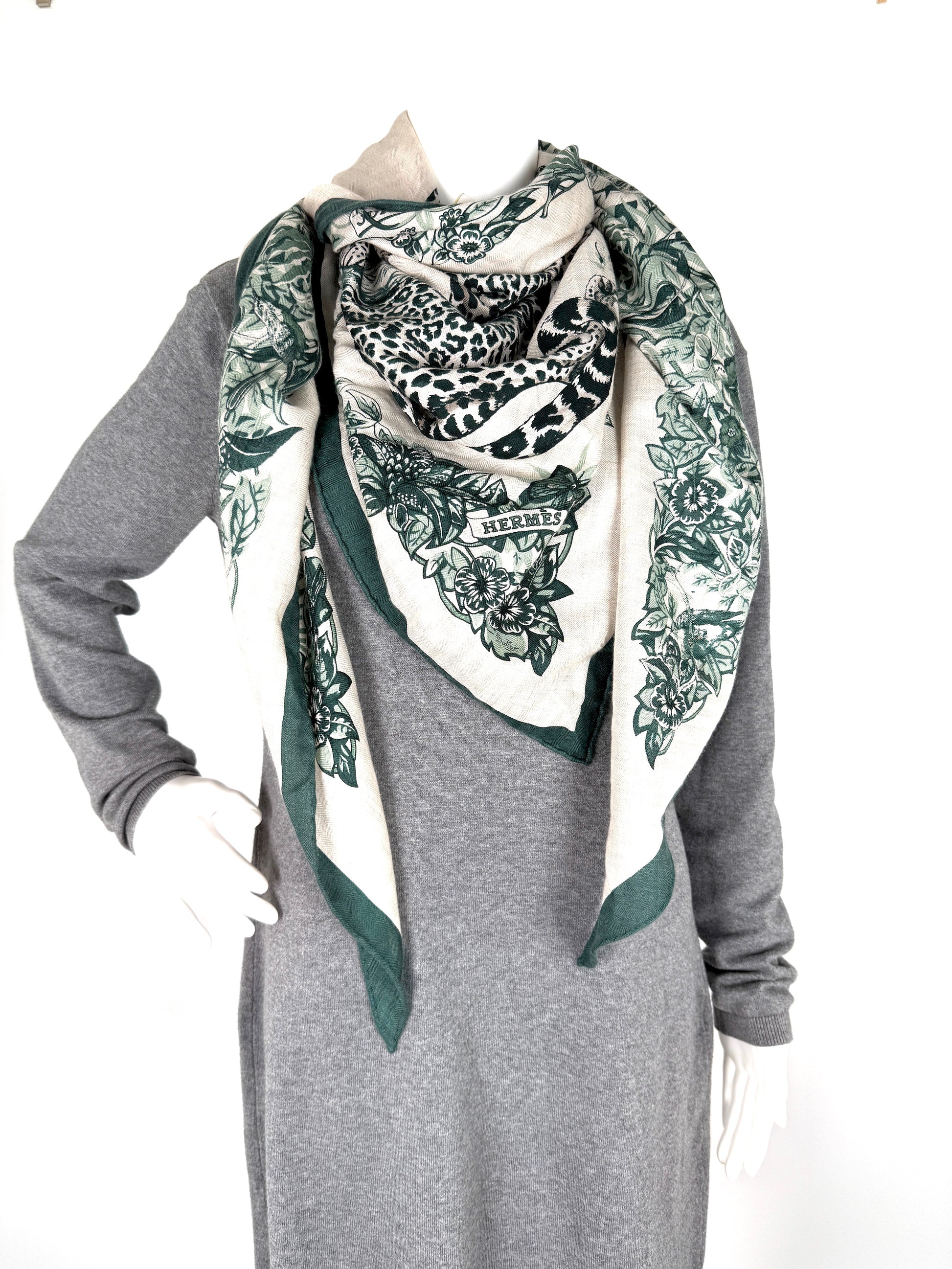HERMES Jungle Love Jaguar Giant Triangle Green Natural Cashmere Silk Scarf New with tag