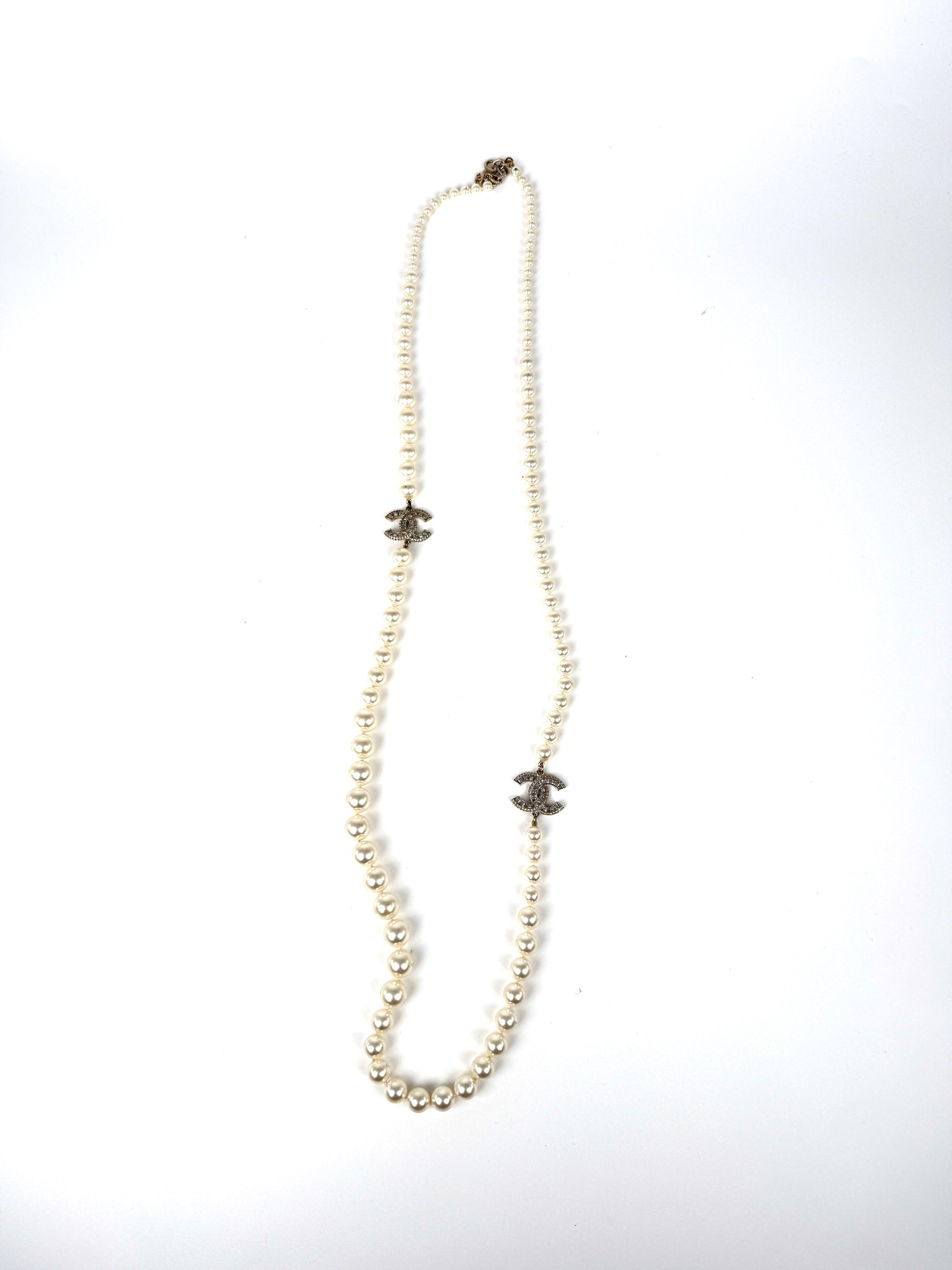 CHANEL Faux Pearl Graduated Long CC 2014 Strass Station Necklace 