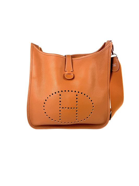 HERMES Evelyne III 33 Gold Clemence Leather Crossbody Bag