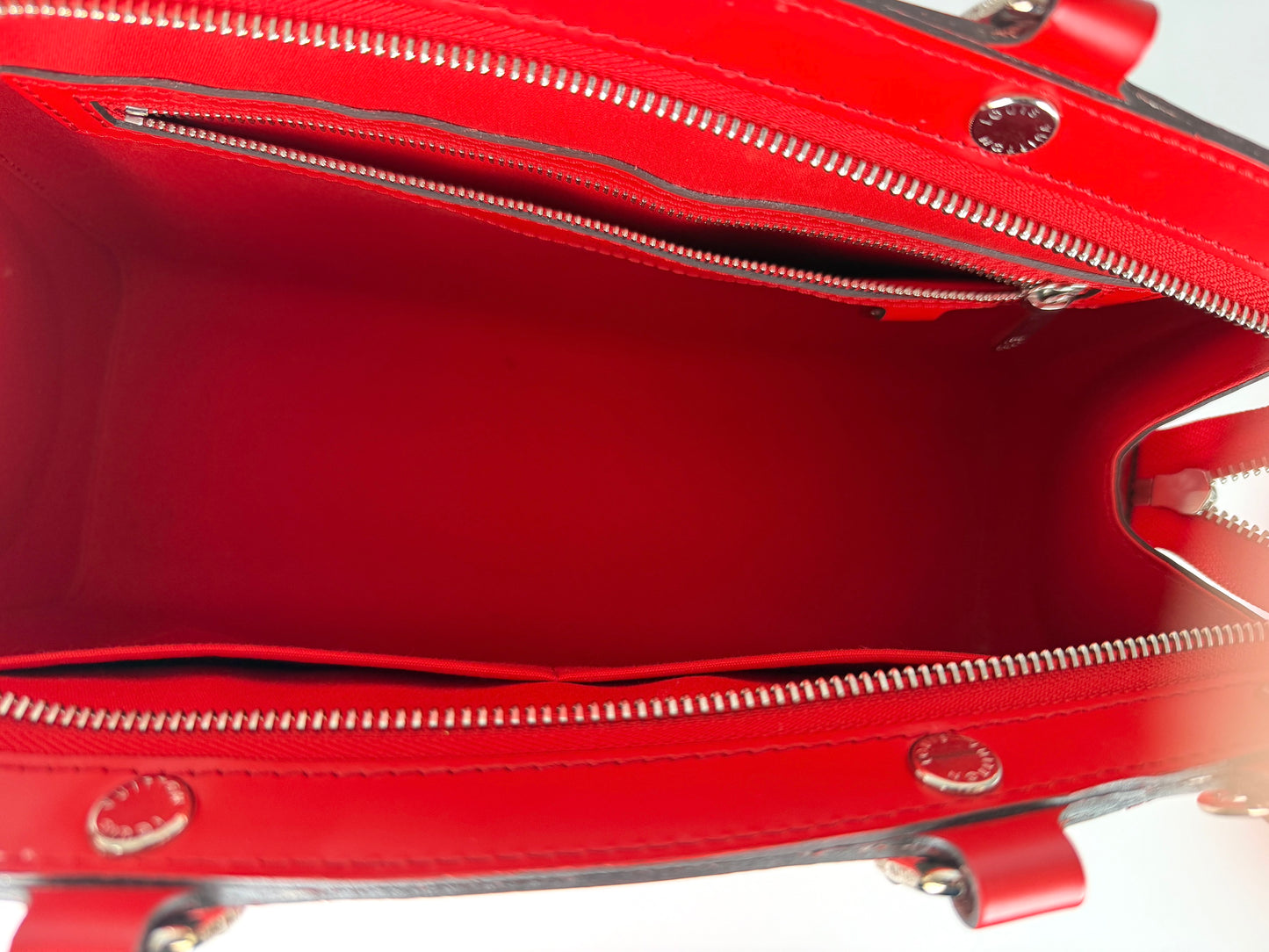LOUIS VUITTON Brea MM Red Coquelicot Epi Leather Tote Shoulder Bag